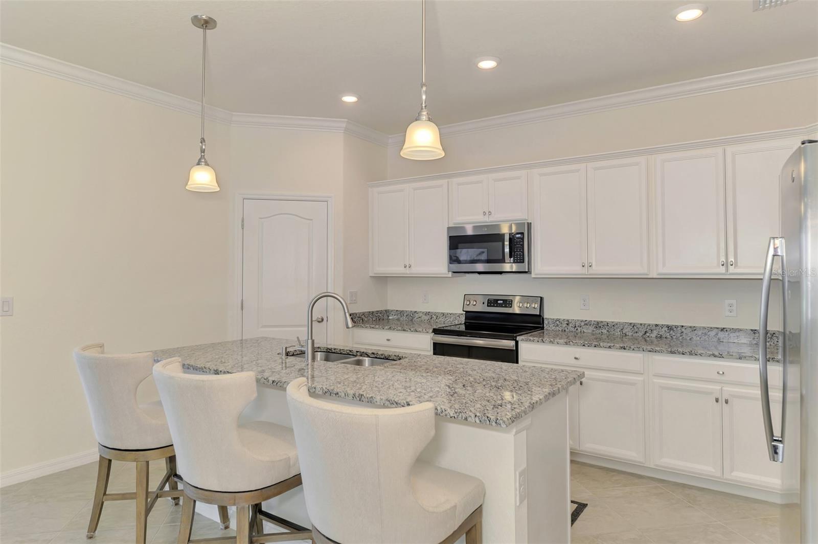 9903 WINGOOD DR — photo 25