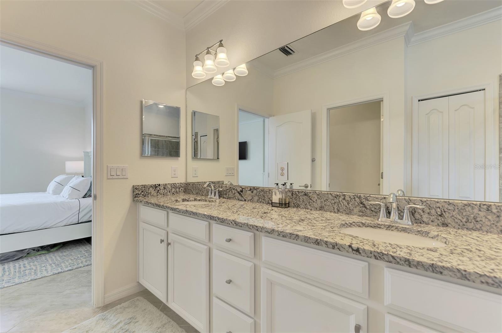 9903 WINGOOD DR — photo 35