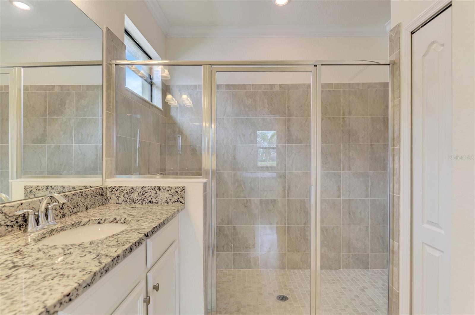 9903 WINGOOD DR — photo 34