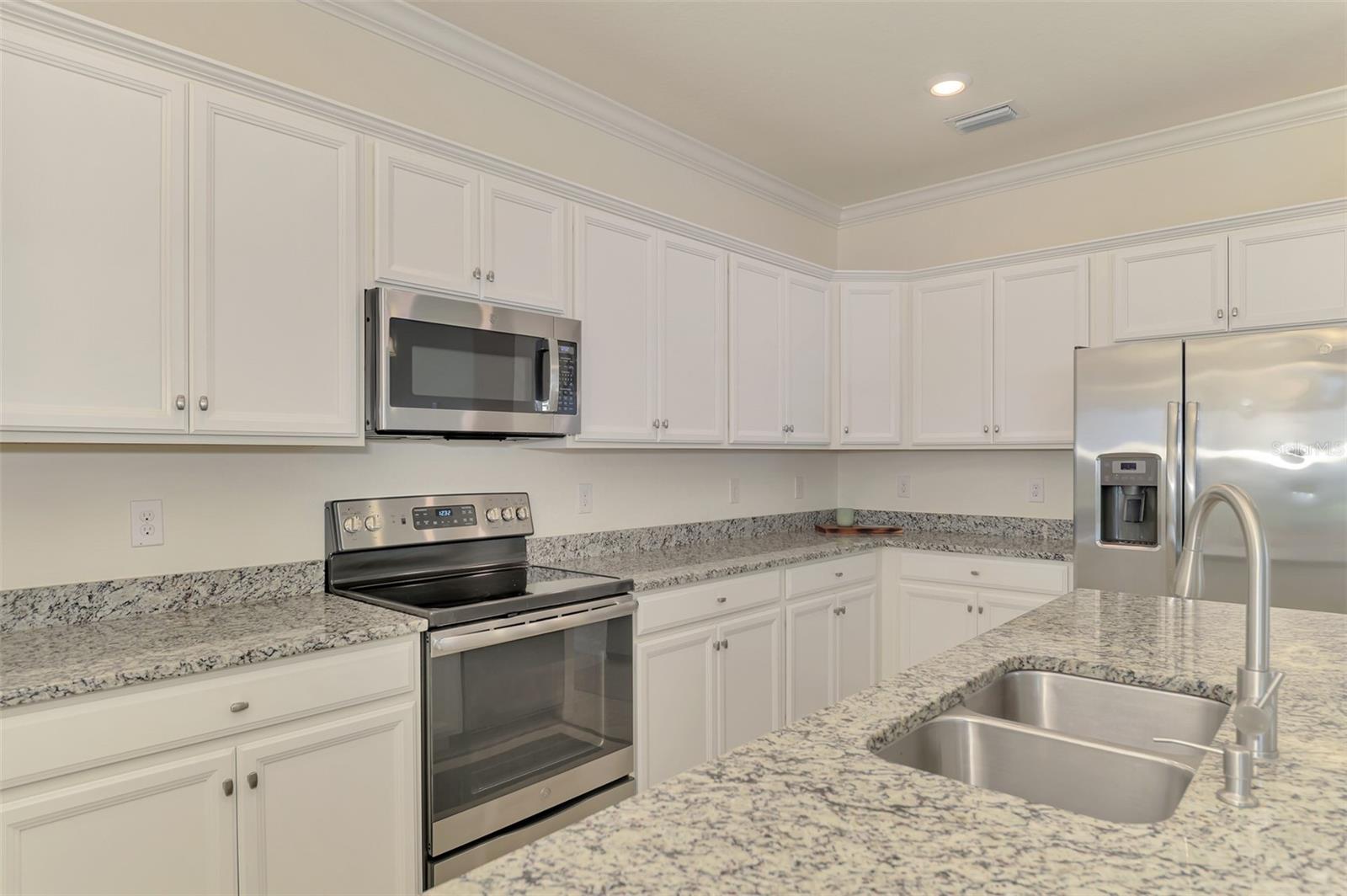 9903 WINGOOD DR — photo 26