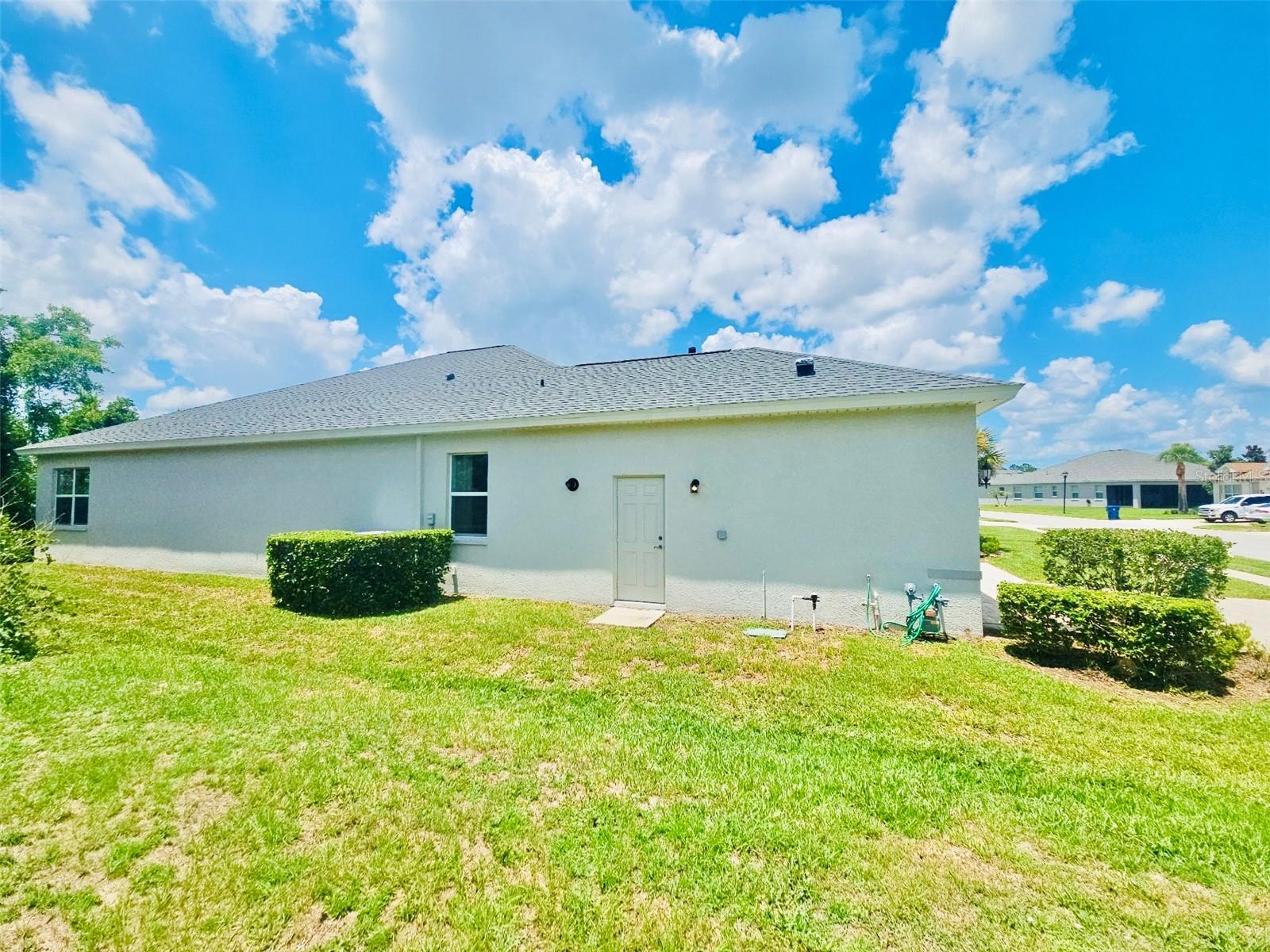 19736 LONESOME PINE DR — photo 19