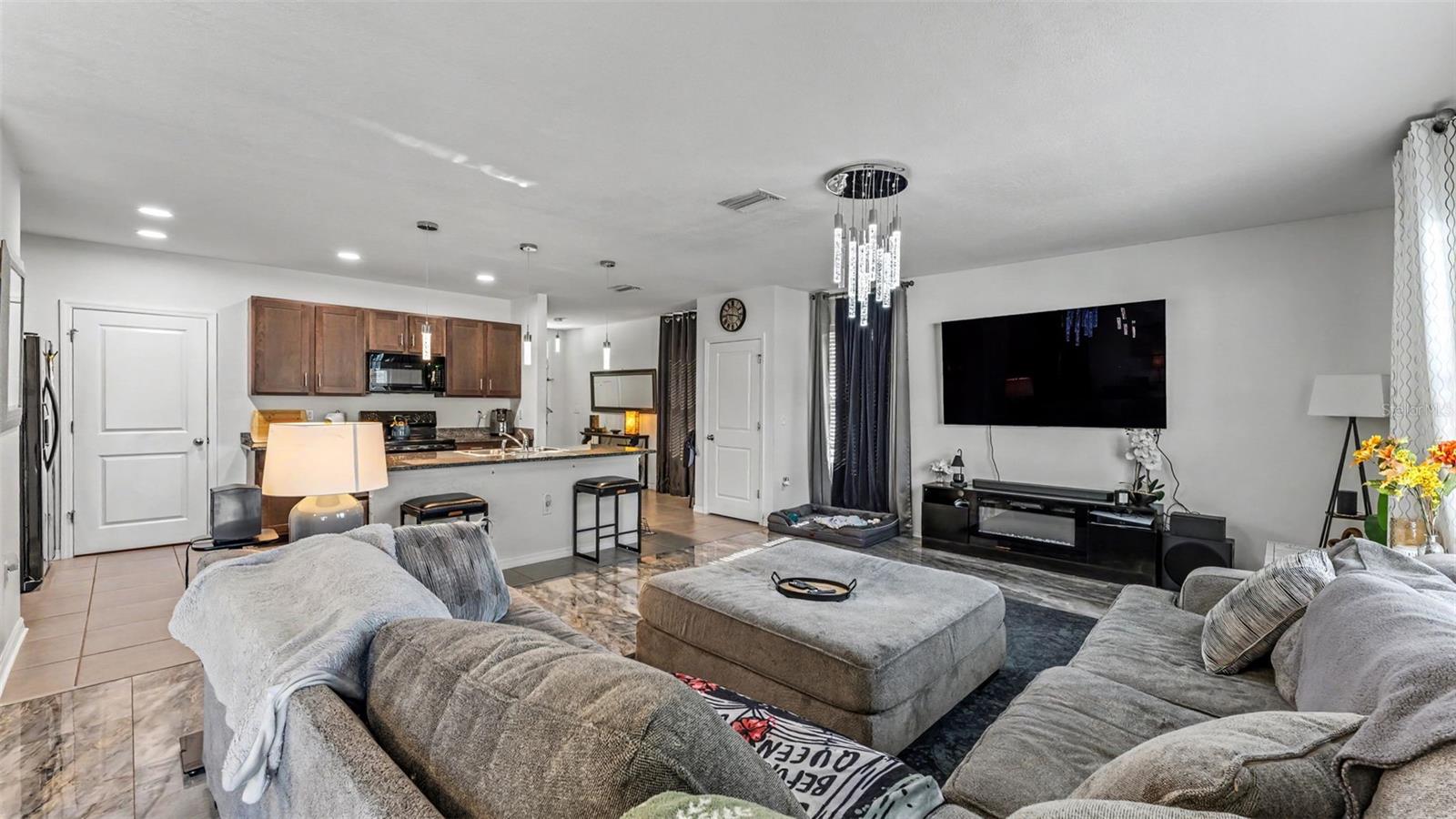 3509 DIAMOND LEAF CT — photo 13