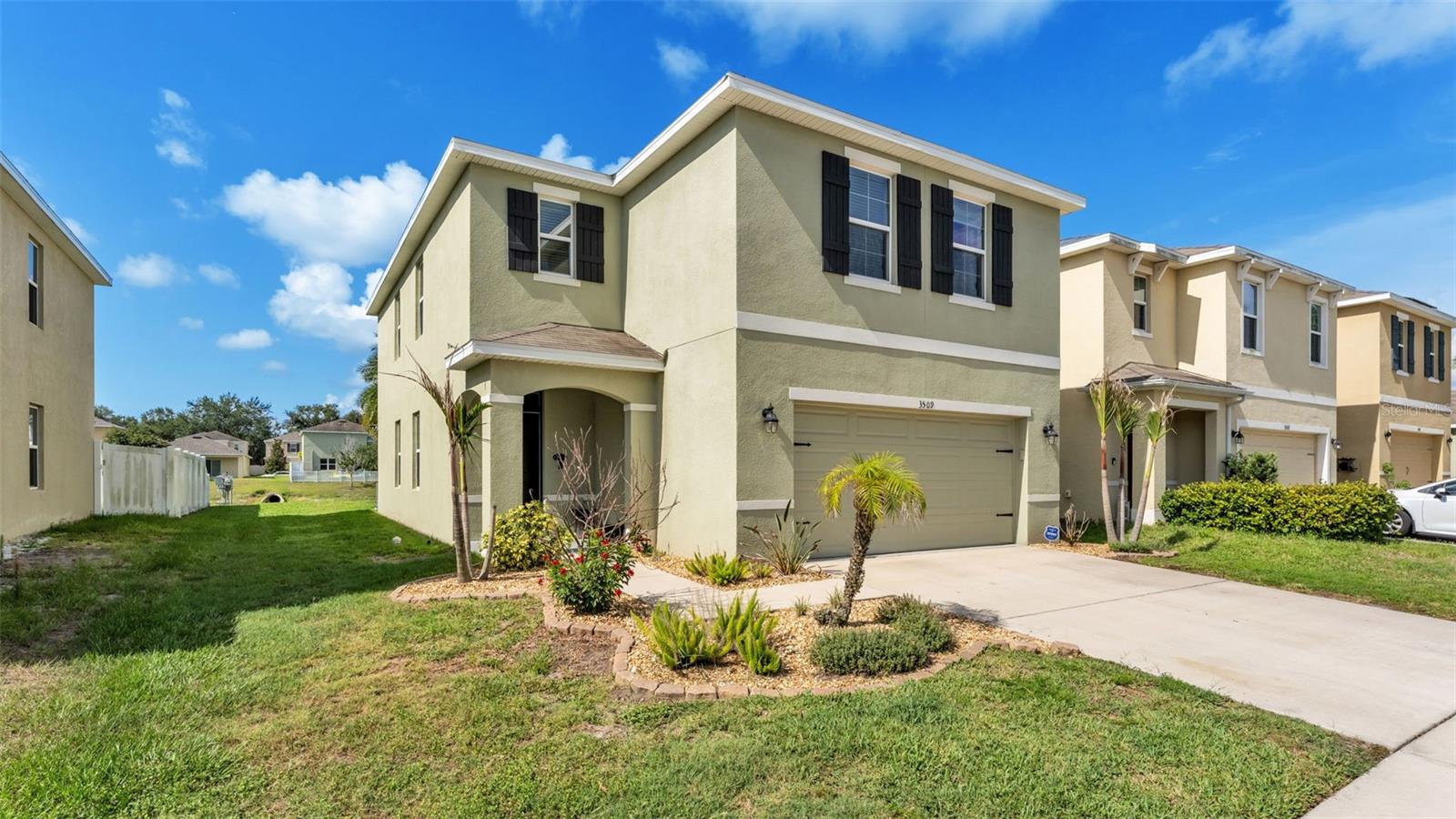 3509 DIAMOND LEAF CT — photo 2