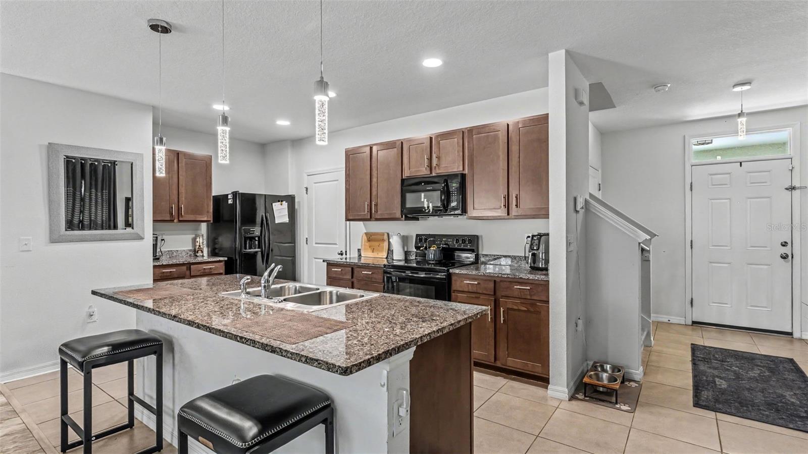 3509 DIAMOND LEAF CT — photo 6