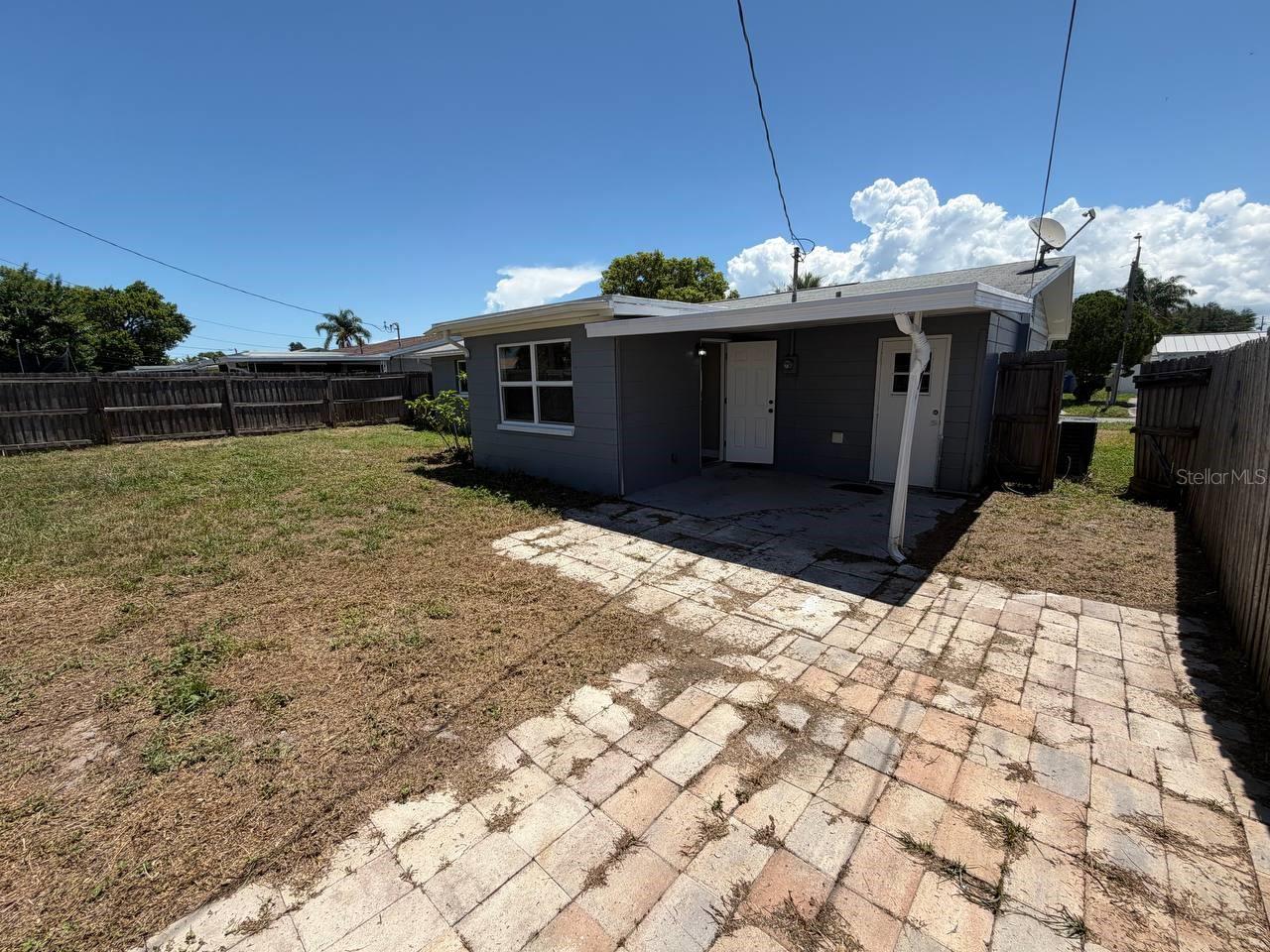 3511 CAMBRIDGE ST — photo 30