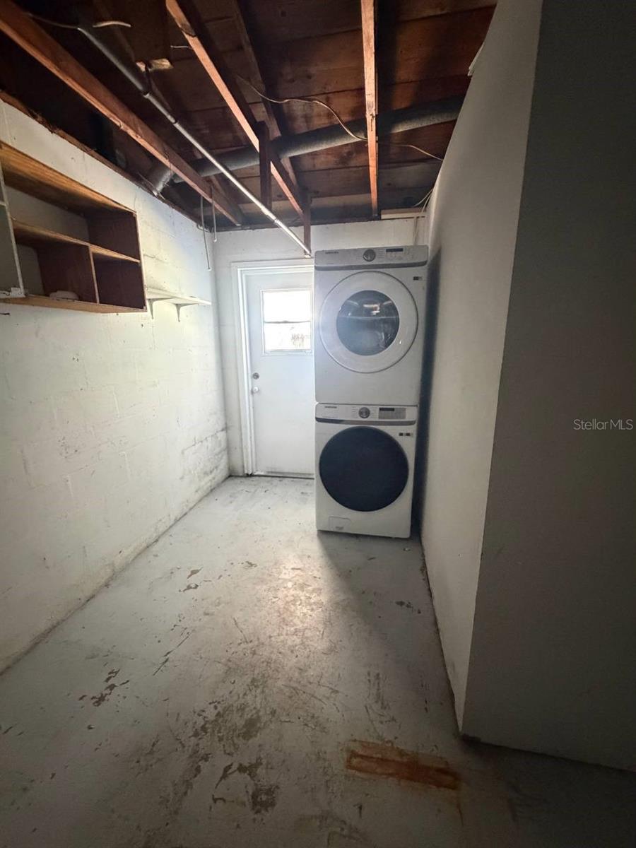 3511 CAMBRIDGE ST — photo 32