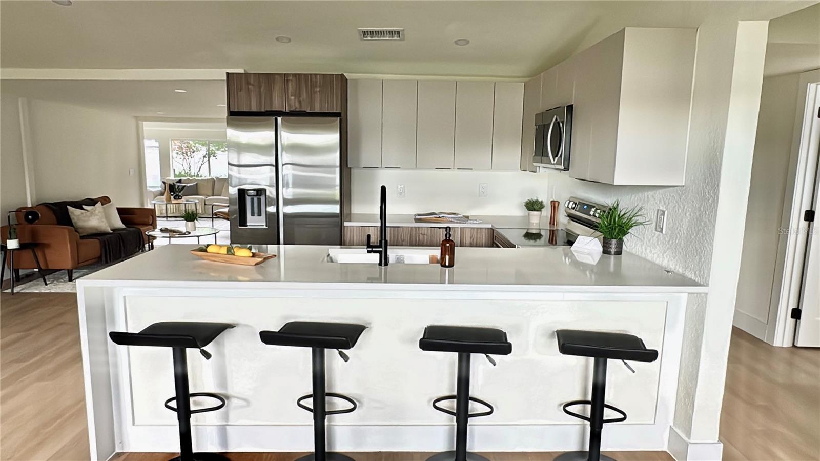 4502 S GRADY AVE — photo 13
