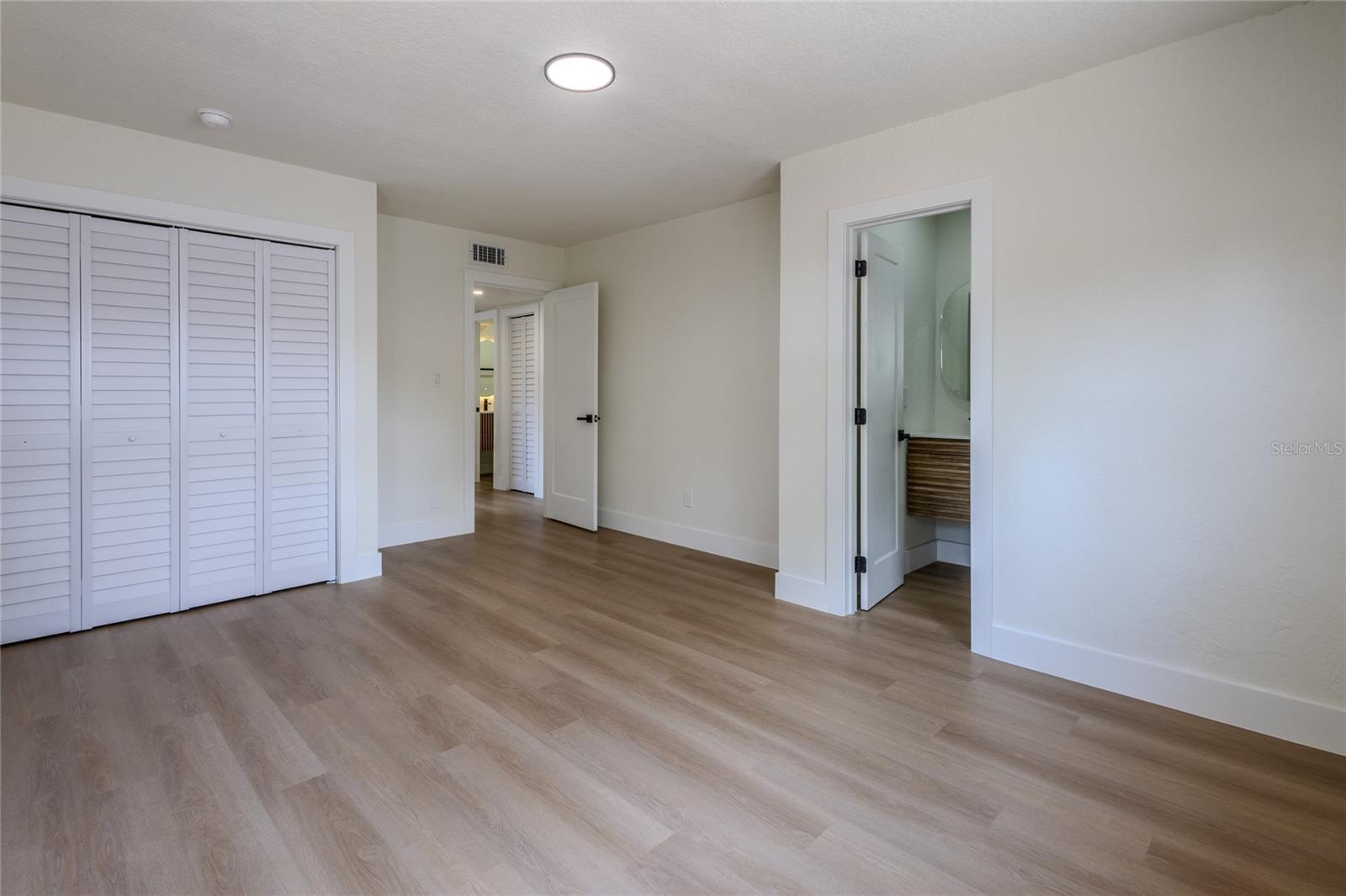 4502 S GRADY AVE — photo 45