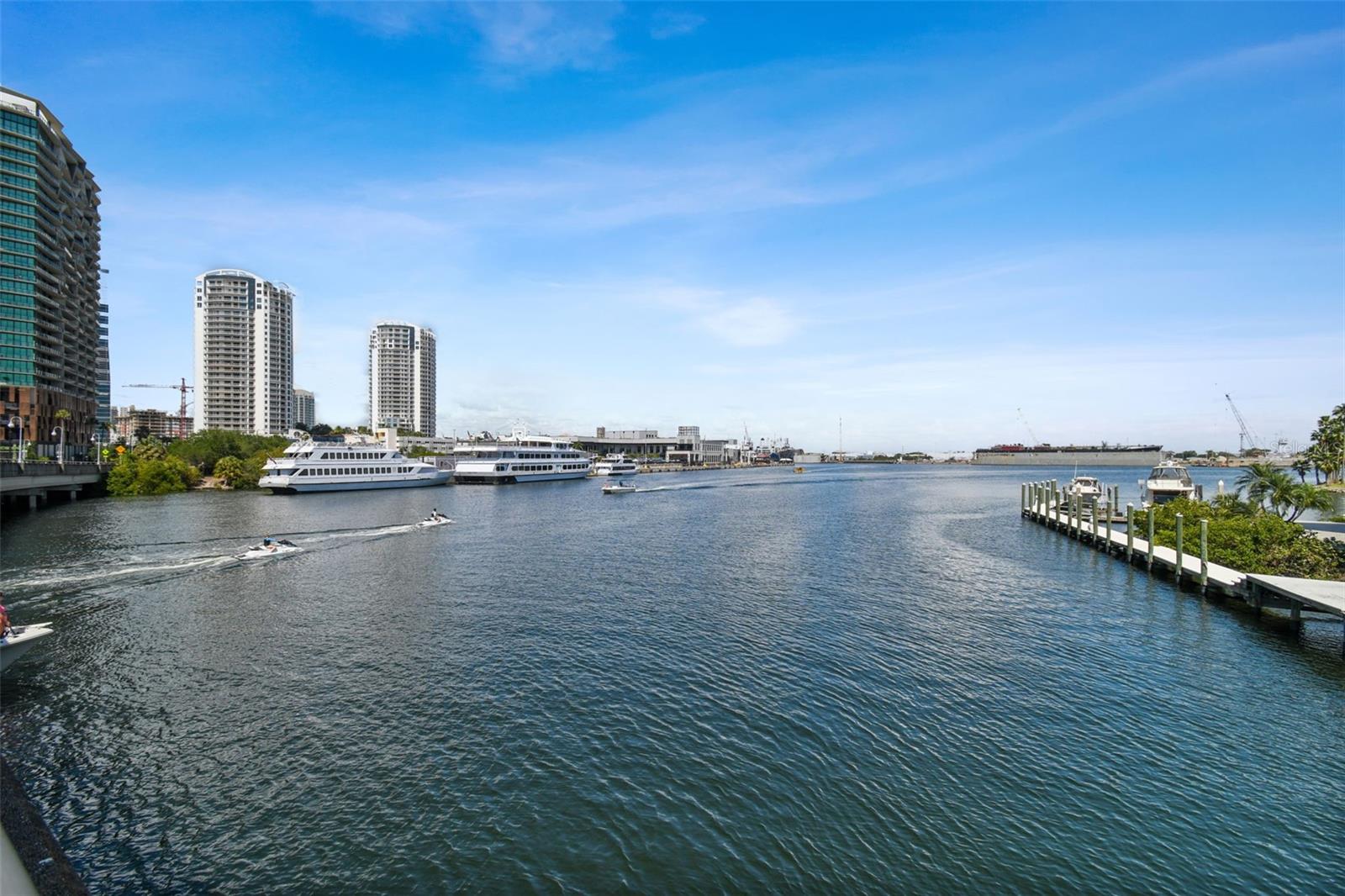 2413 BAYSHORE BLVD #1904 — photo 64
