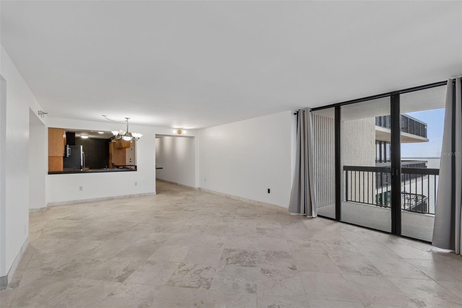 2413 BAYSHORE BLVD #1904 — photo 16
