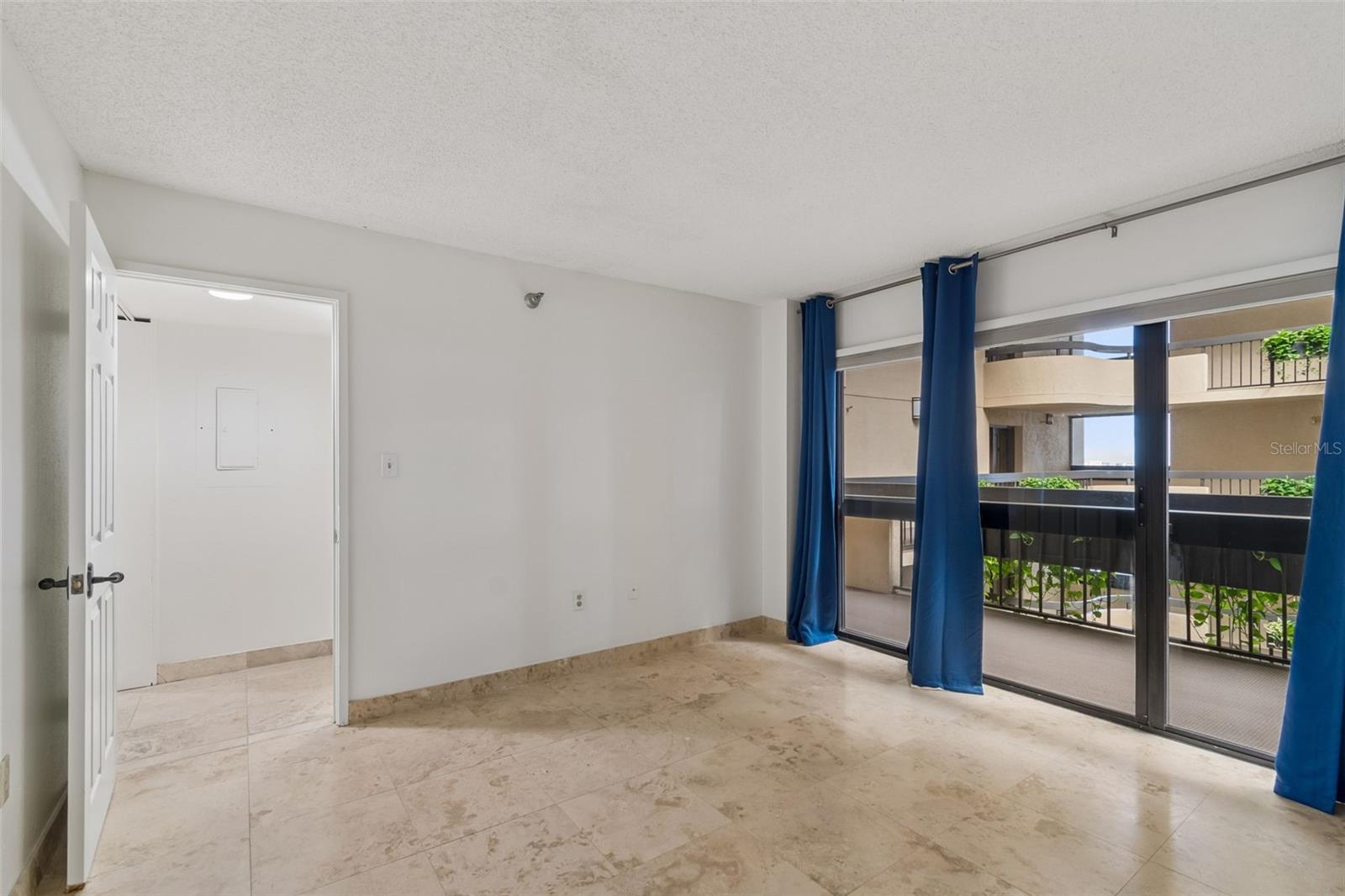 2413 BAYSHORE BLVD #1904 — photo 33