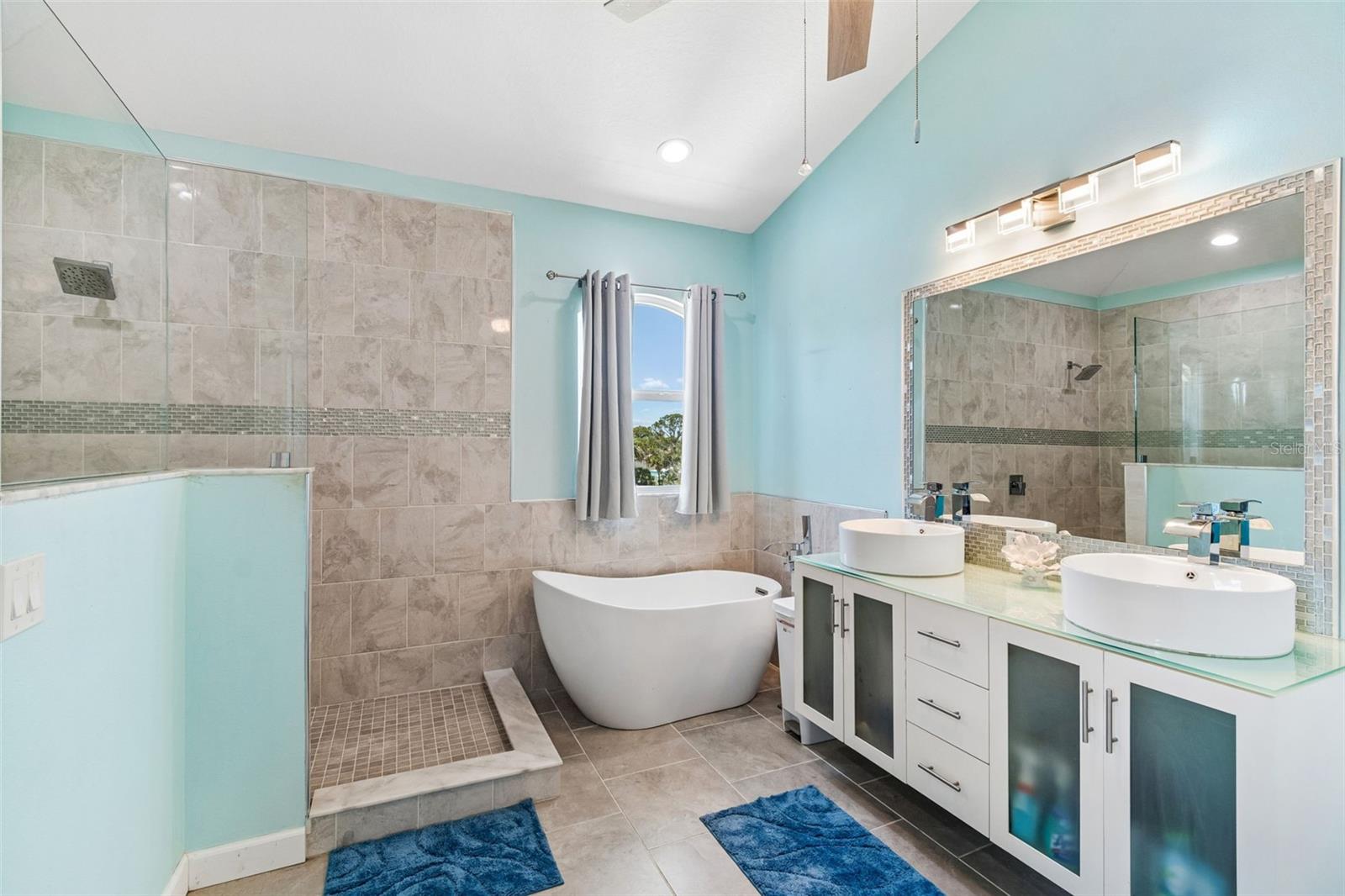 6121 LAFAYETTE ST — photo 45