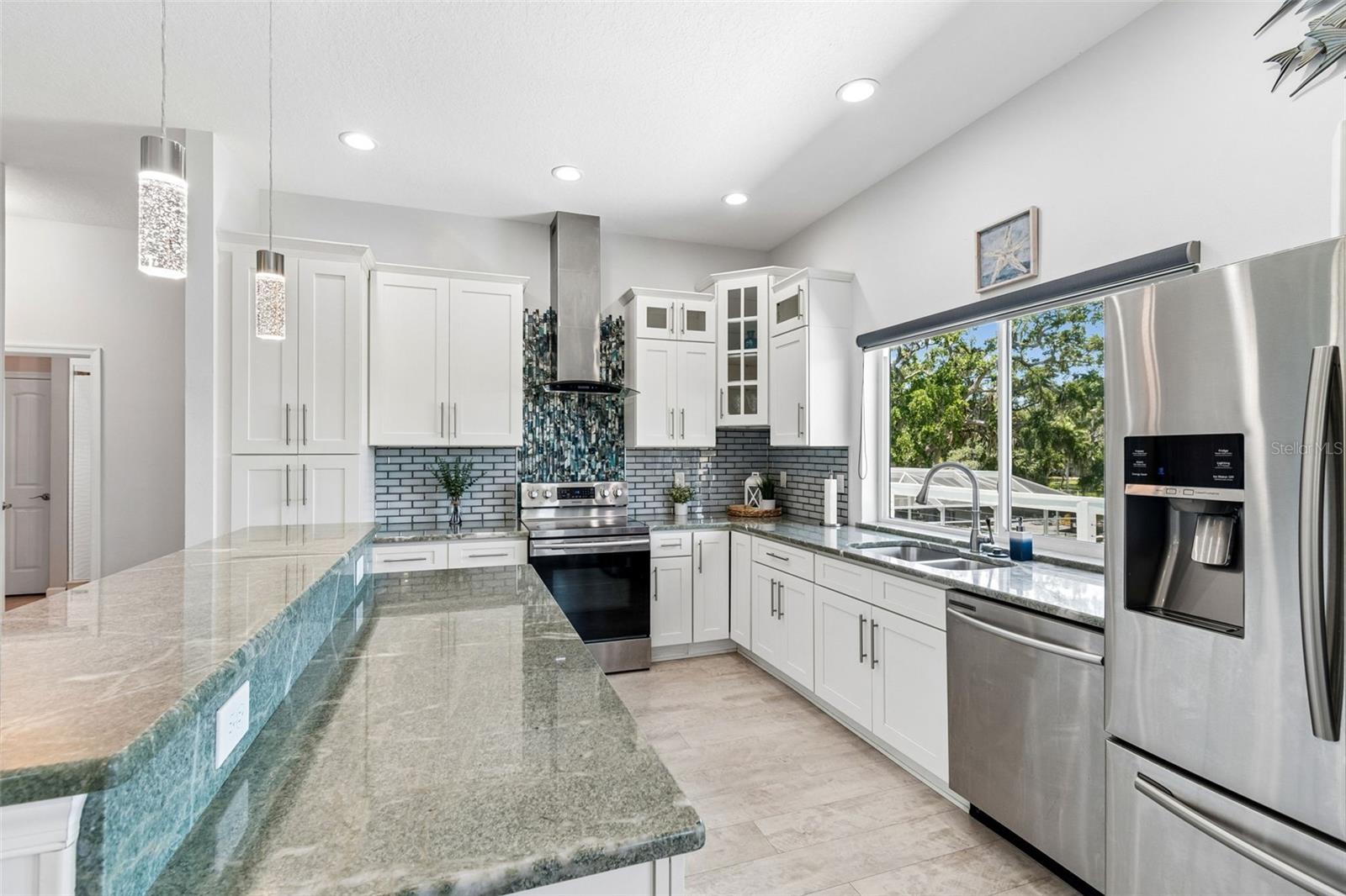 6121 LAFAYETTE ST — photo 20