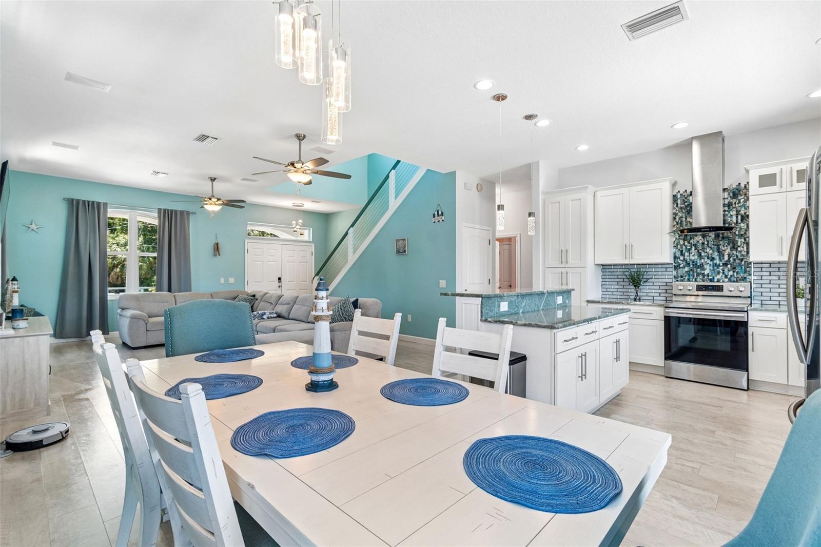 6121 LAFAYETTE ST — photo 27