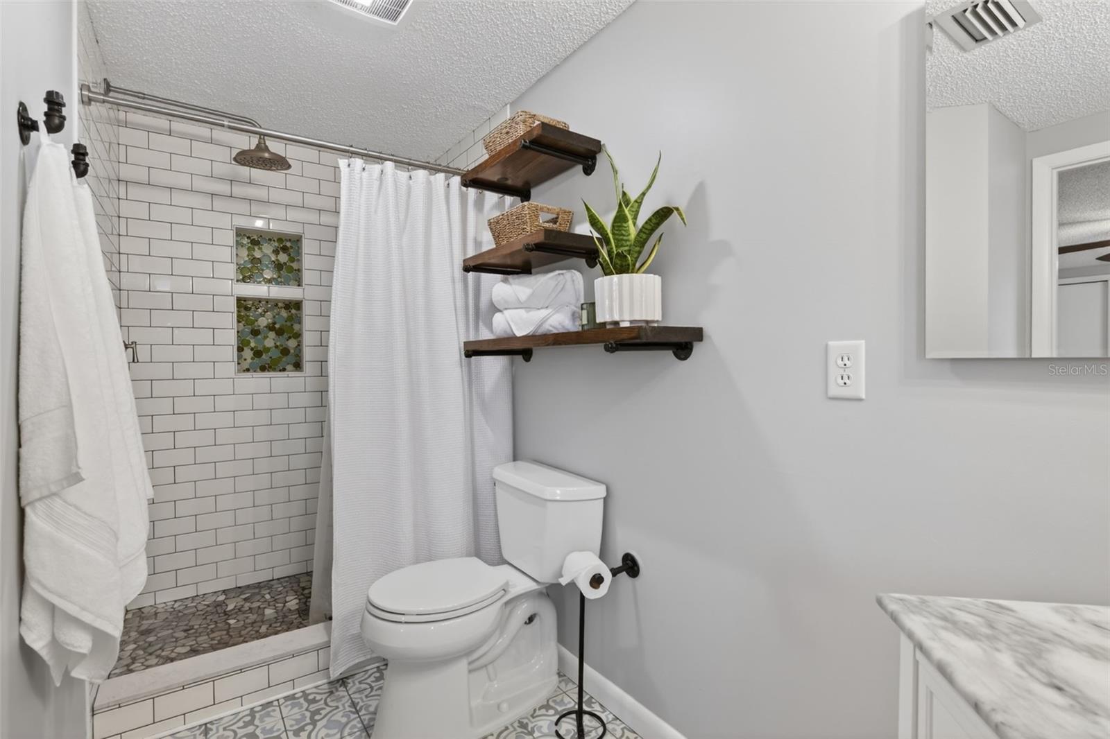 1226 PINE NEEDLE RD — photo 31
