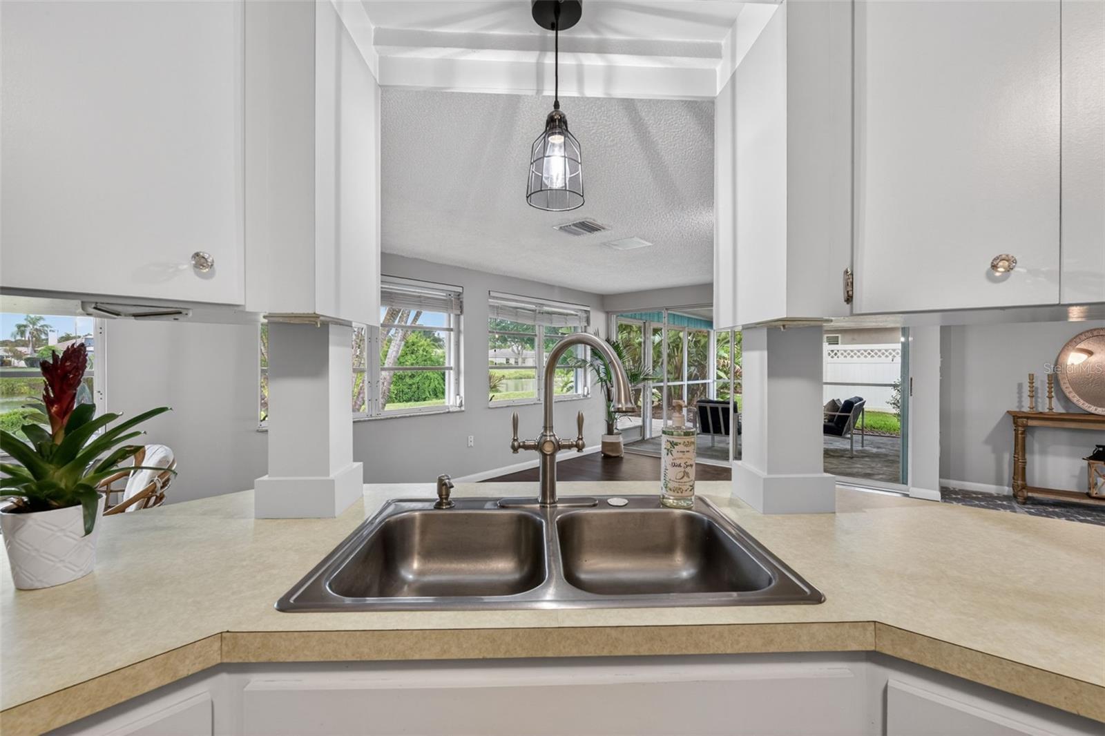 1226 PINE NEEDLE RD — photo 26