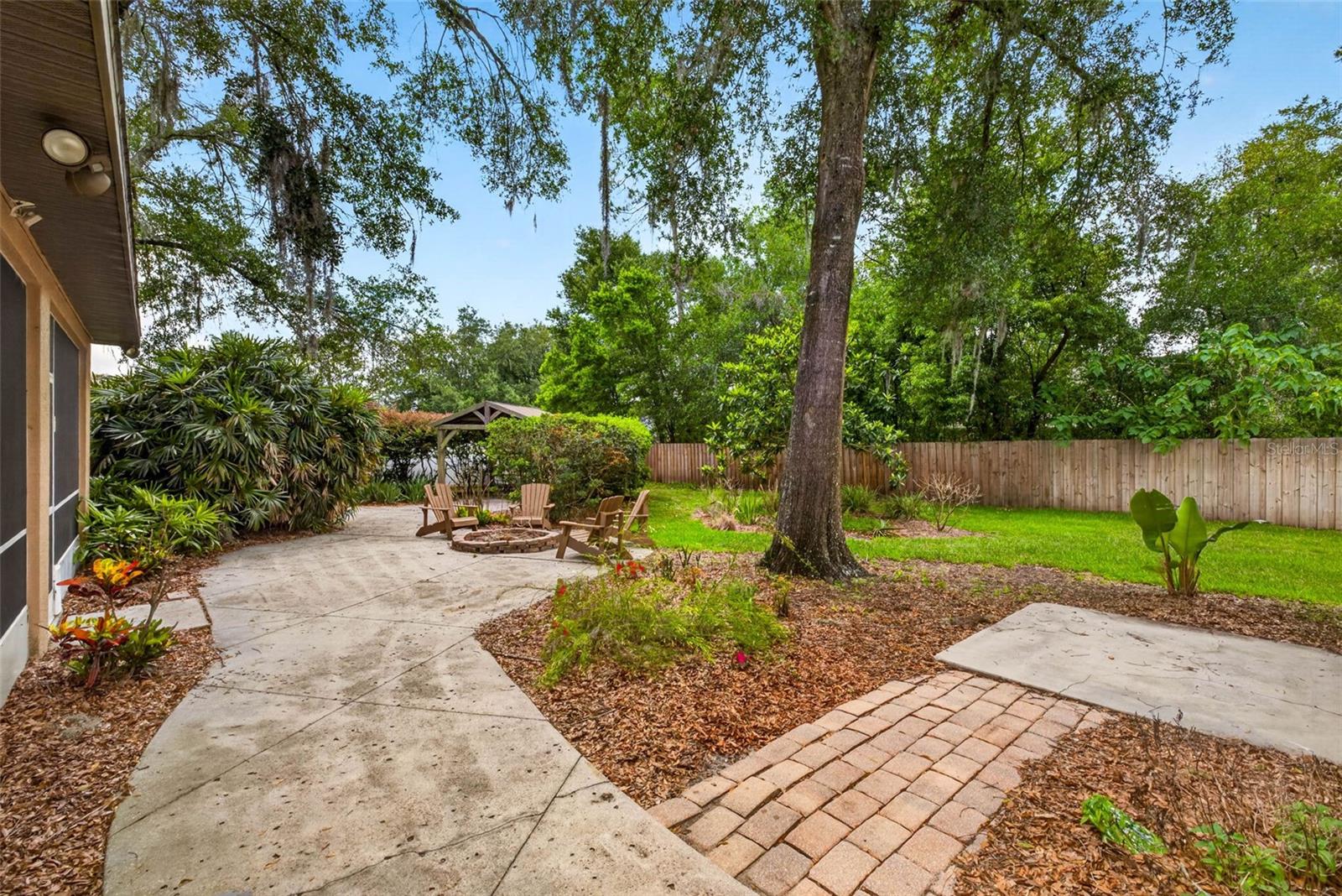 32449 LAUREL CT — photo 77