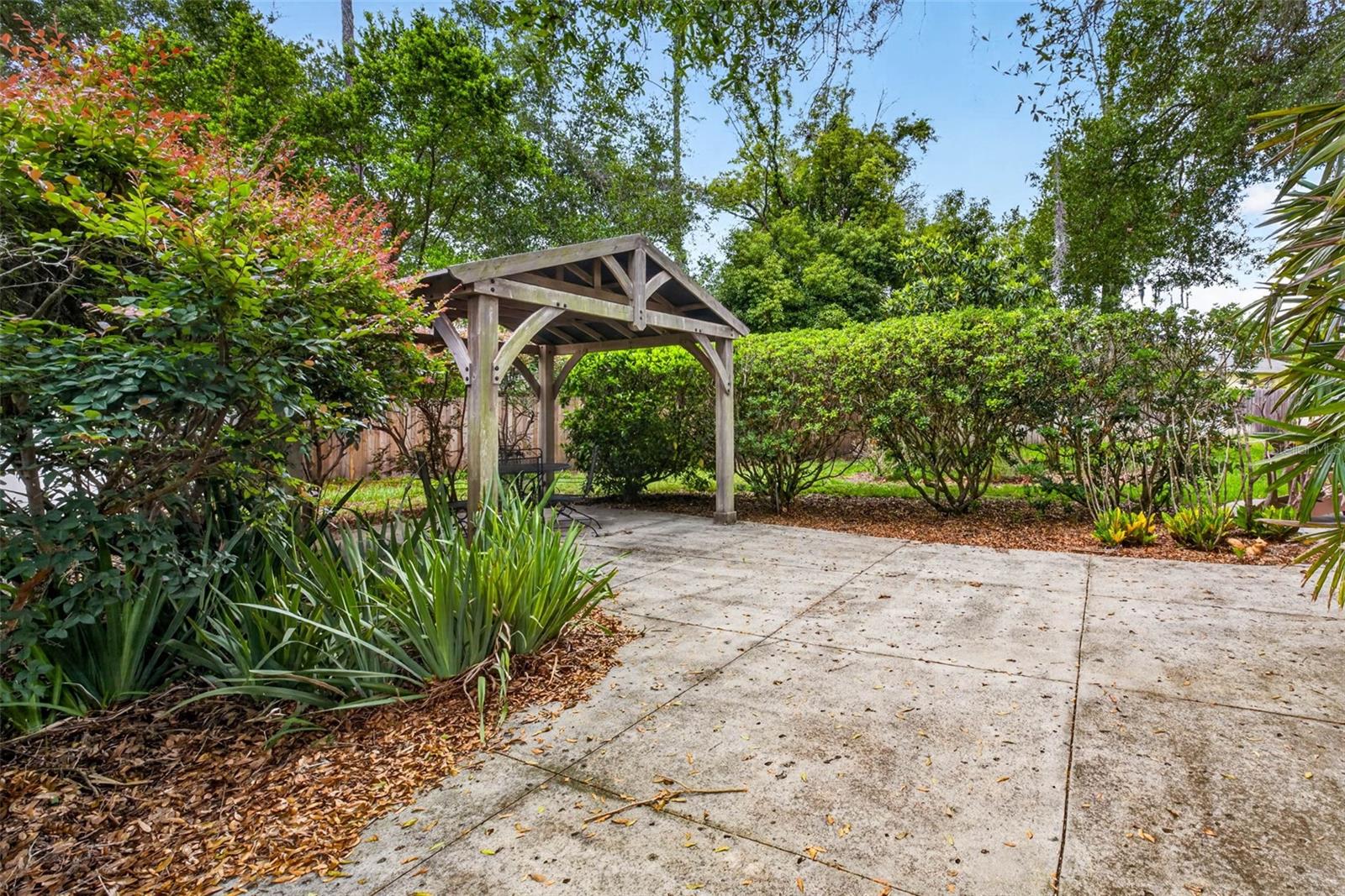 32449 LAUREL CT — photo 73