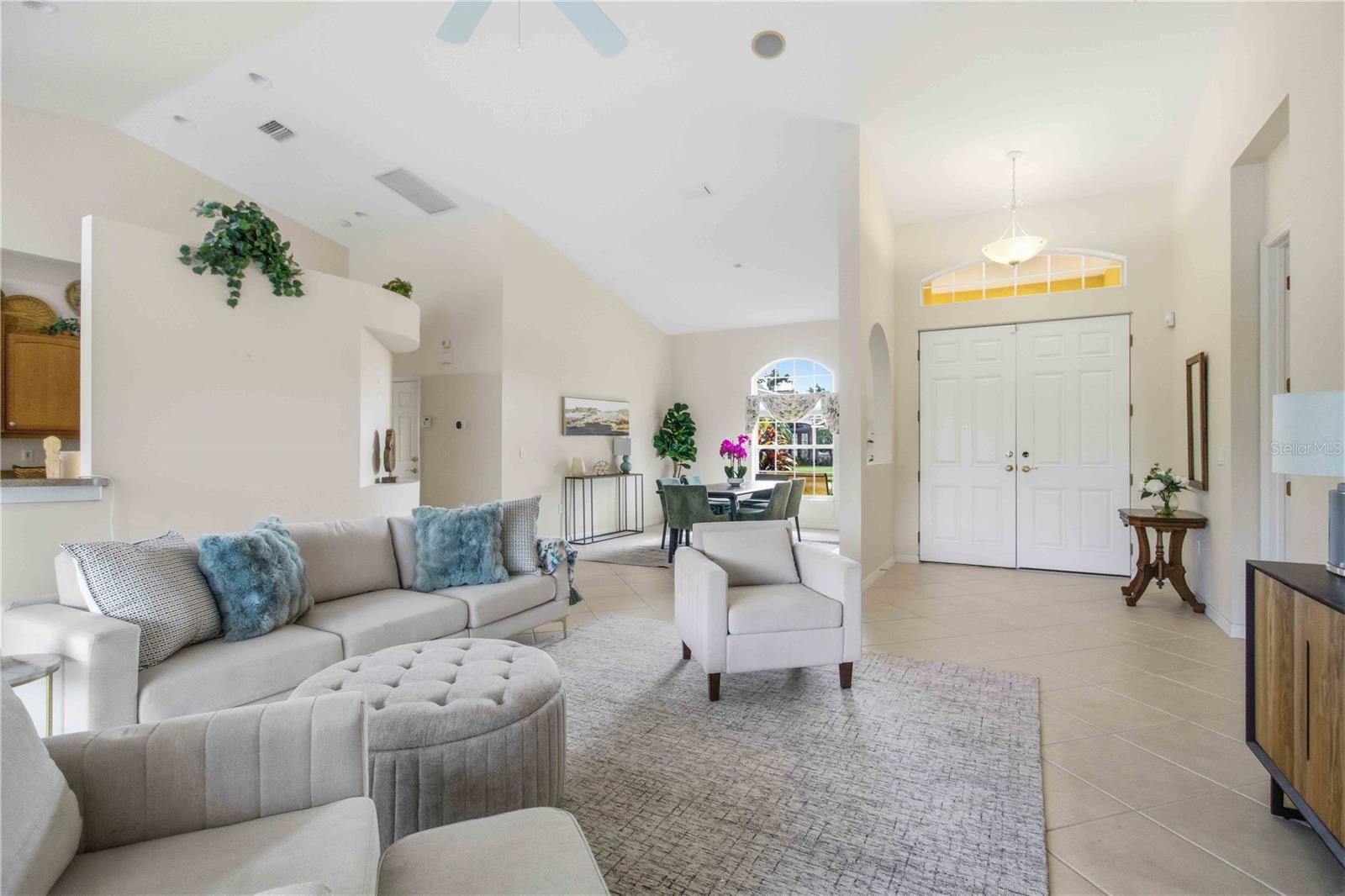 9215 63RD CT E — photo 8
