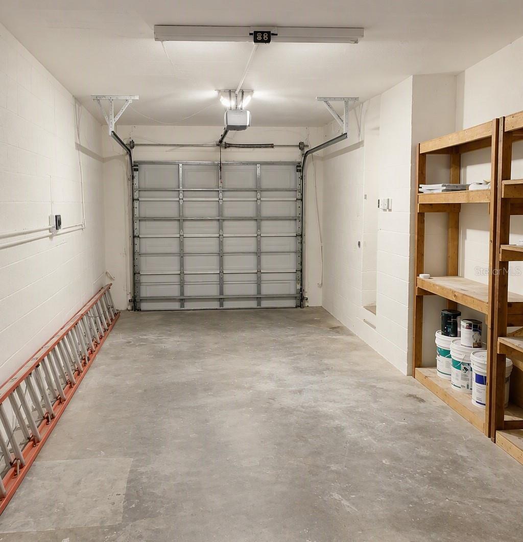 255 CAPRI CIR N #36 — photo 19