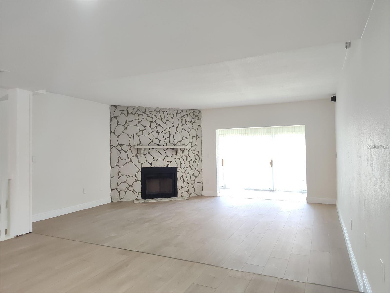 255 CAPRI CIR N #36 — photo 7