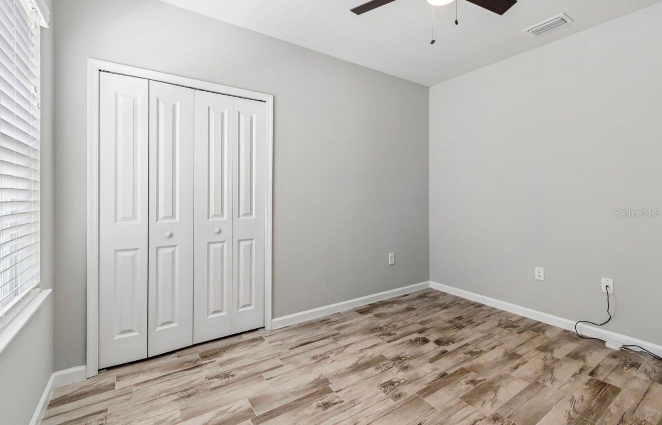 18307 TURNING LEAF CIR — photo 16