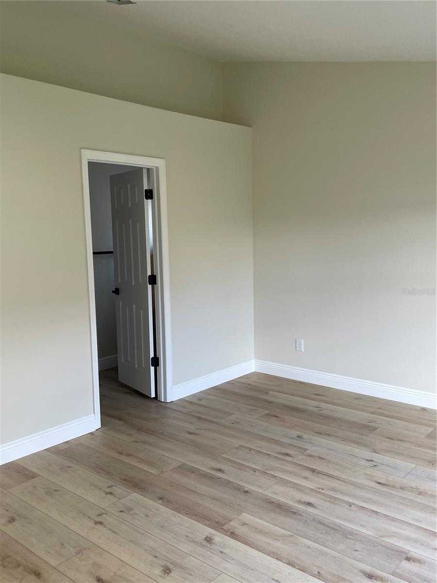 Home in RIVERVIEW — photo 6