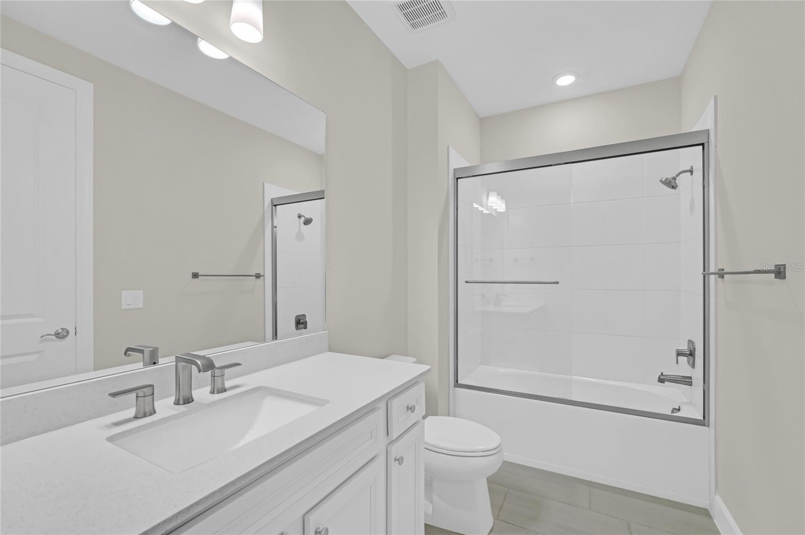 16438 SLATE PL — photo 45