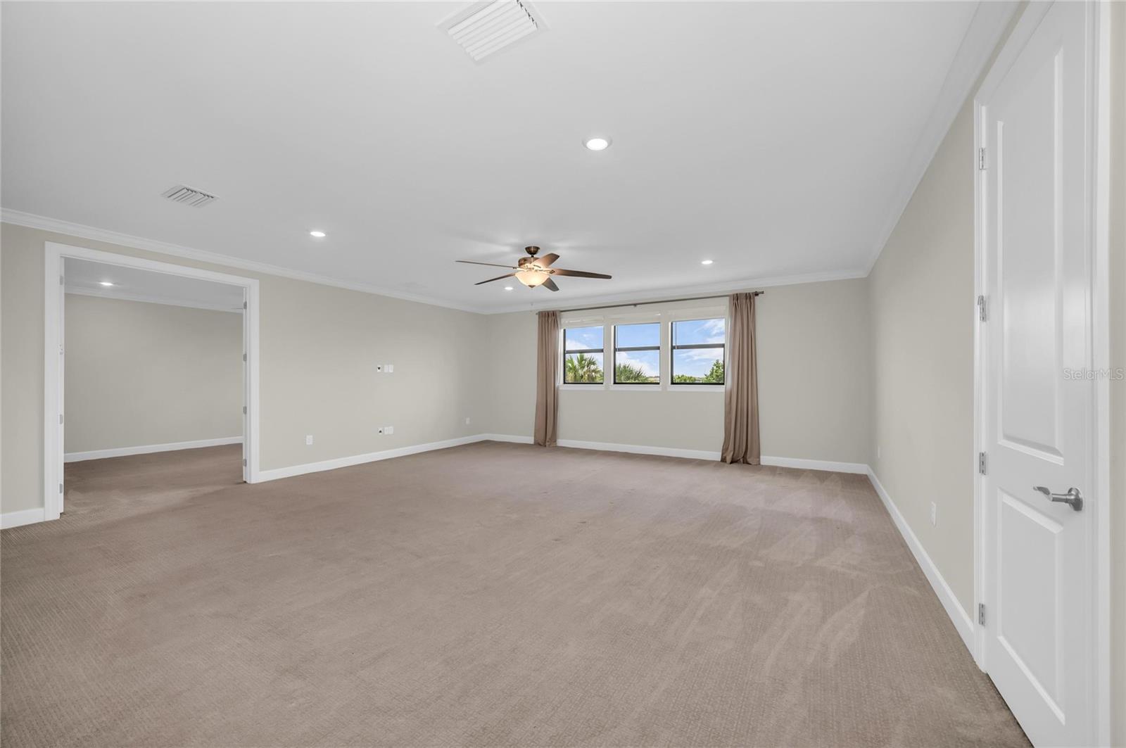 16438 SLATE PL — photo 34