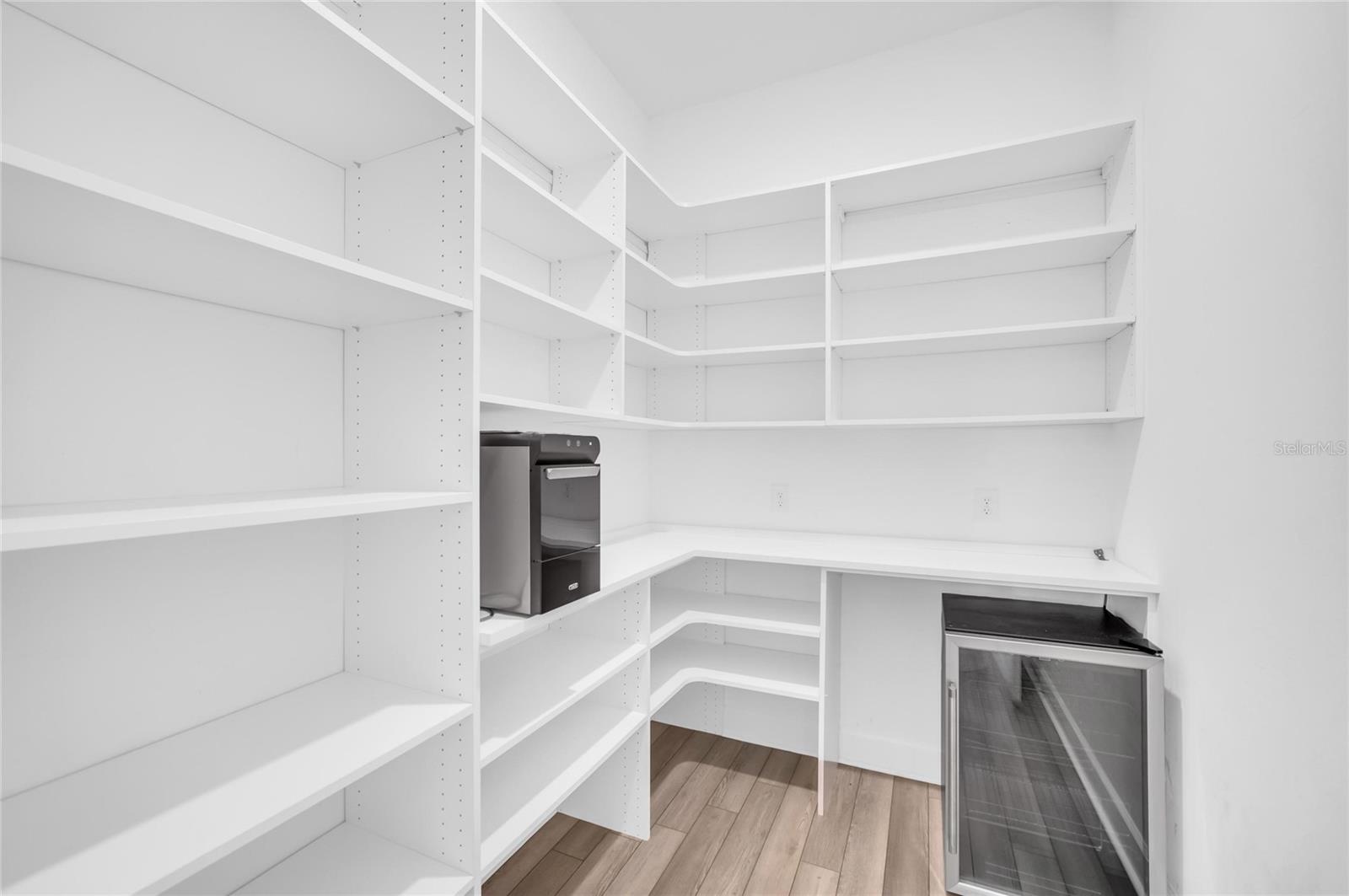 16438 SLATE PL — photo 26