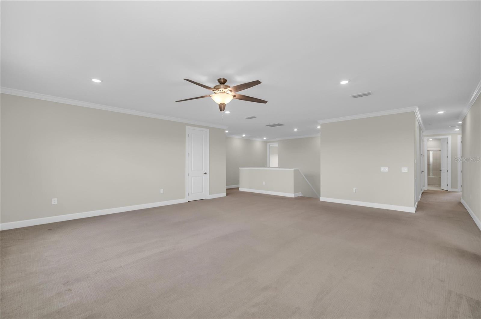 16438 SLATE PL — photo 36
