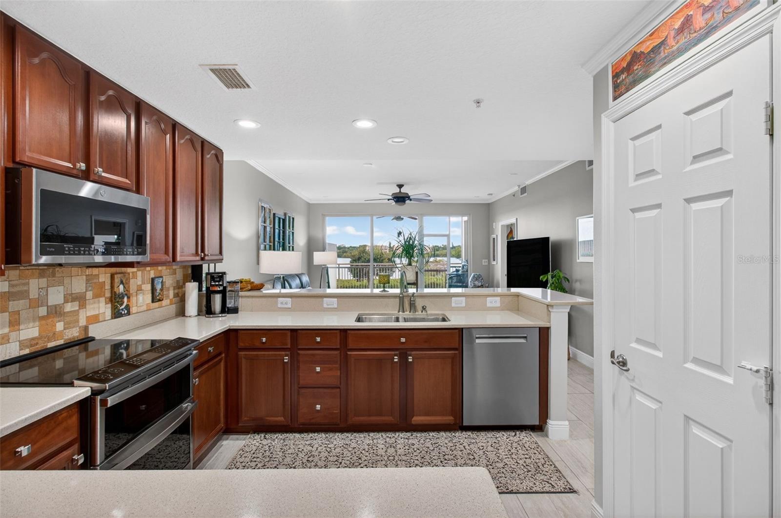 10002 KEY HAVEN RD #204 — photo 28