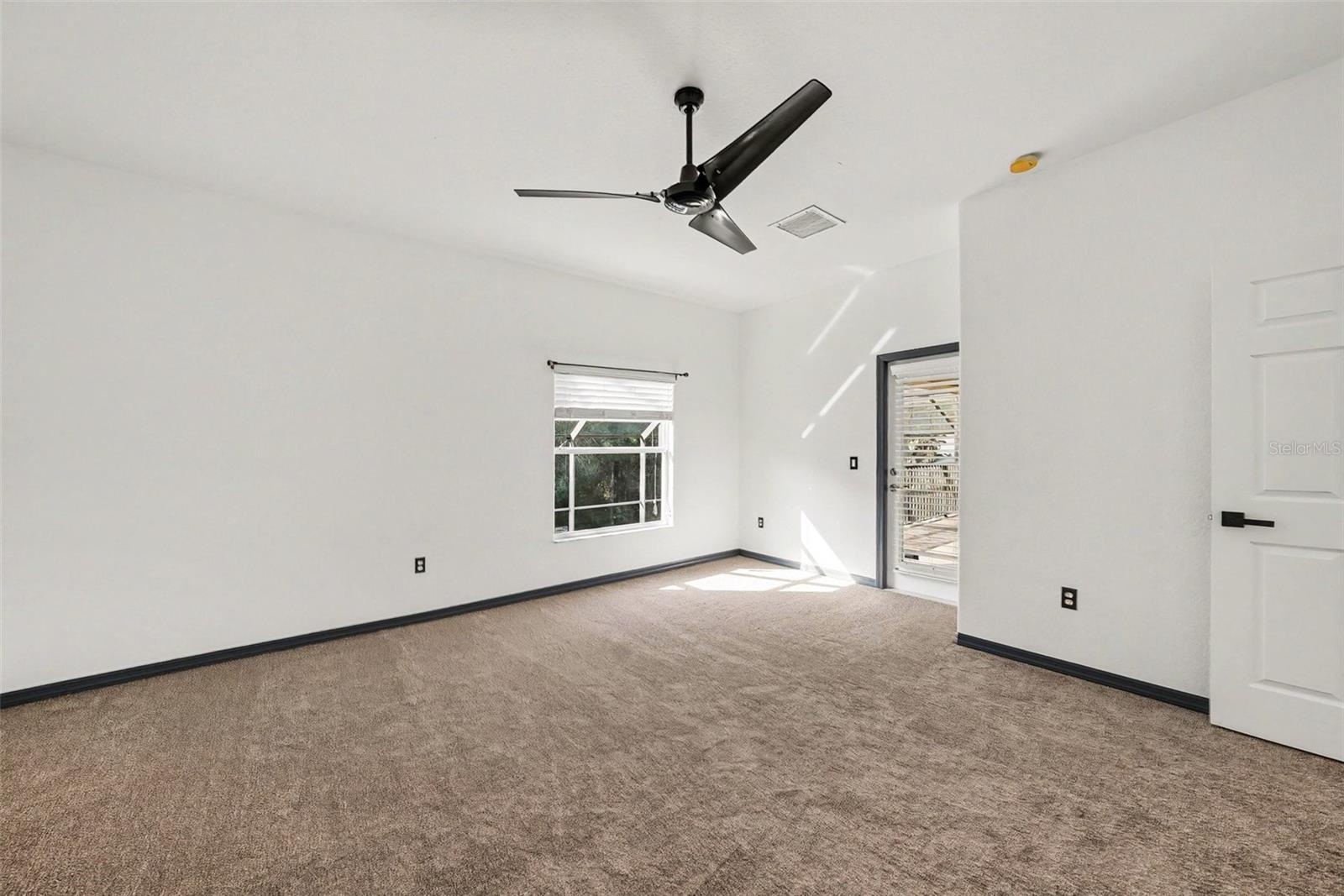 14906 MAN O WAR DR — photo 36