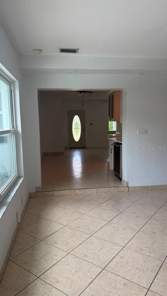 6412 N WOODLYNNE AVE — photo 19