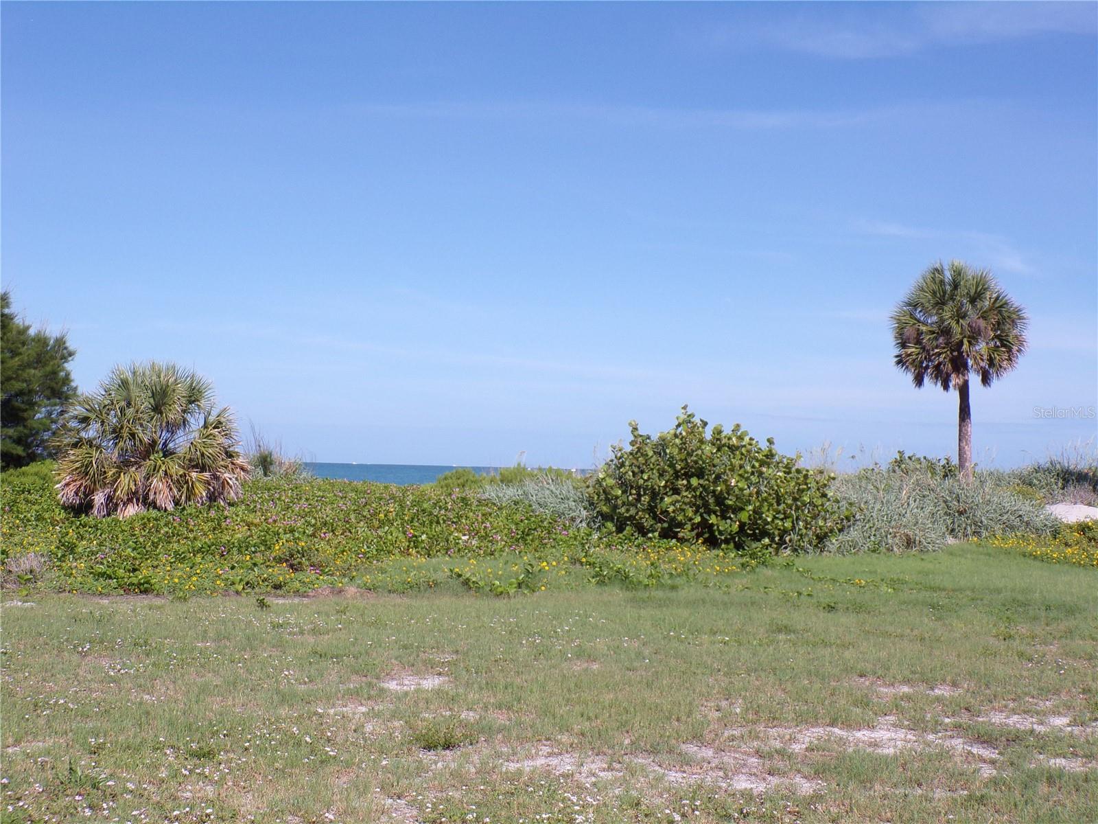 1124 SUNSET DR — photo 30