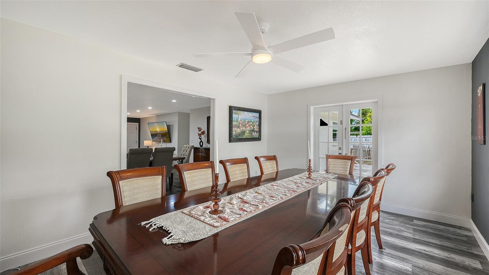 2103 LUSITANIA DR — photo 20