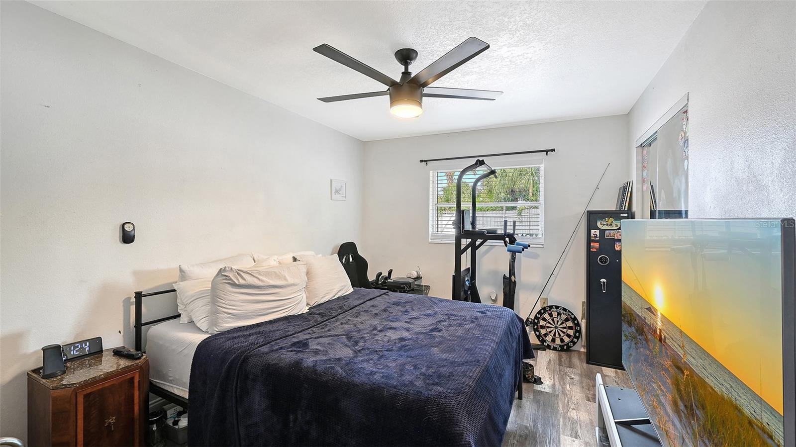 2103 LUSITANIA DR — photo 27