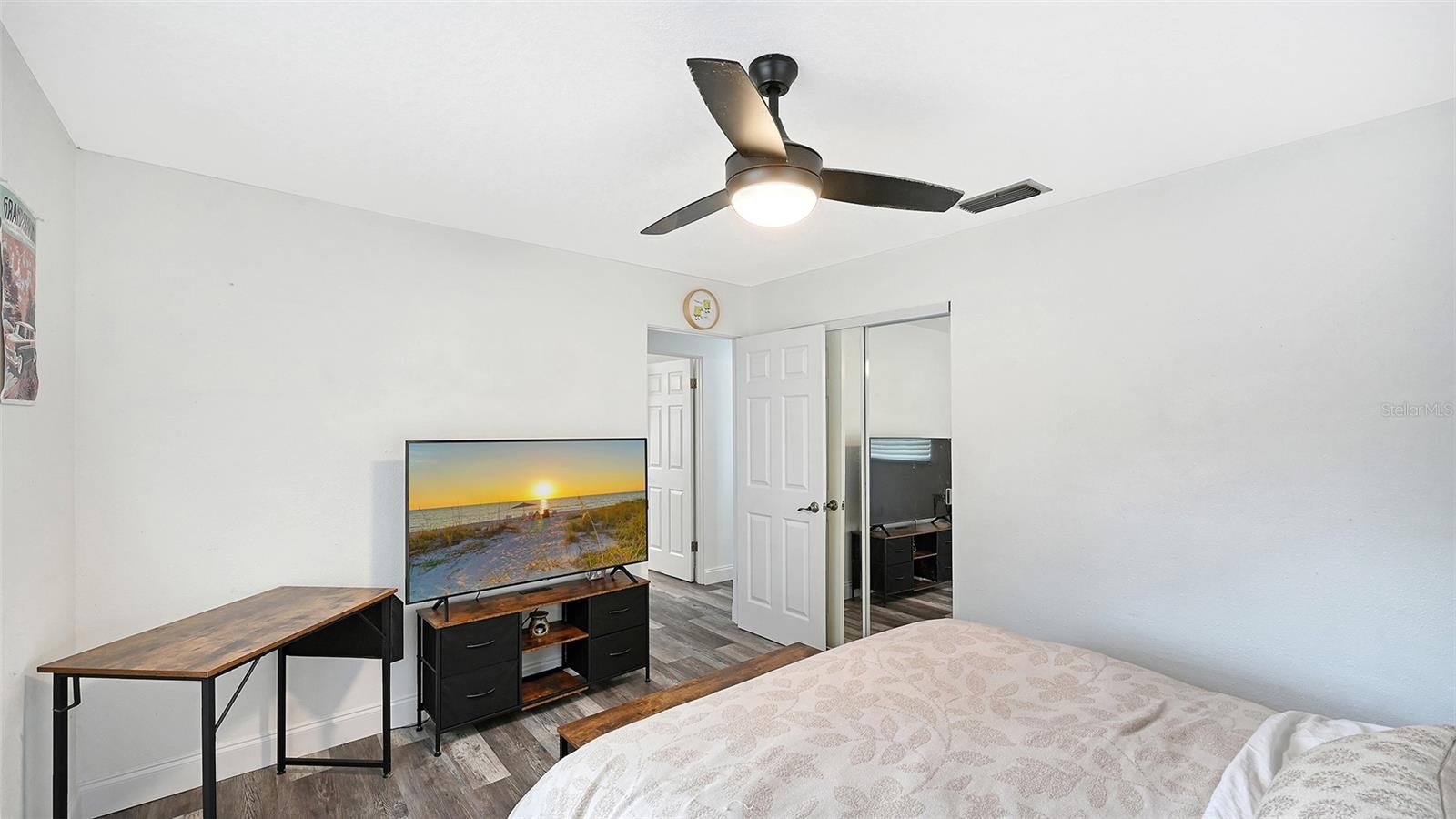 2103 LUSITANIA DR — photo 26