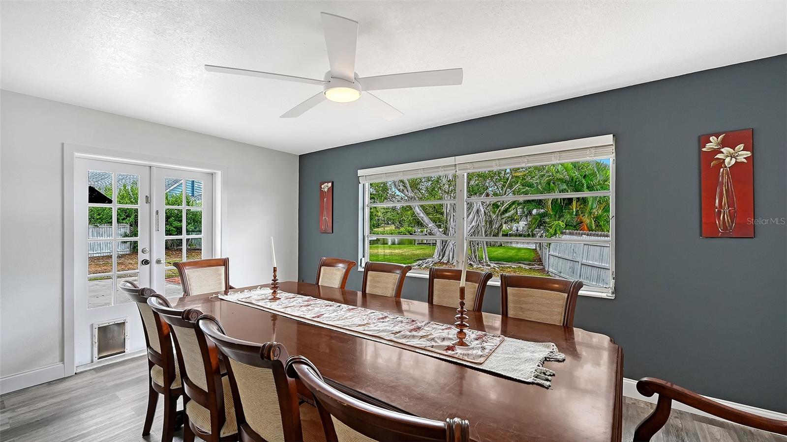 2103 LUSITANIA DR — photo 19