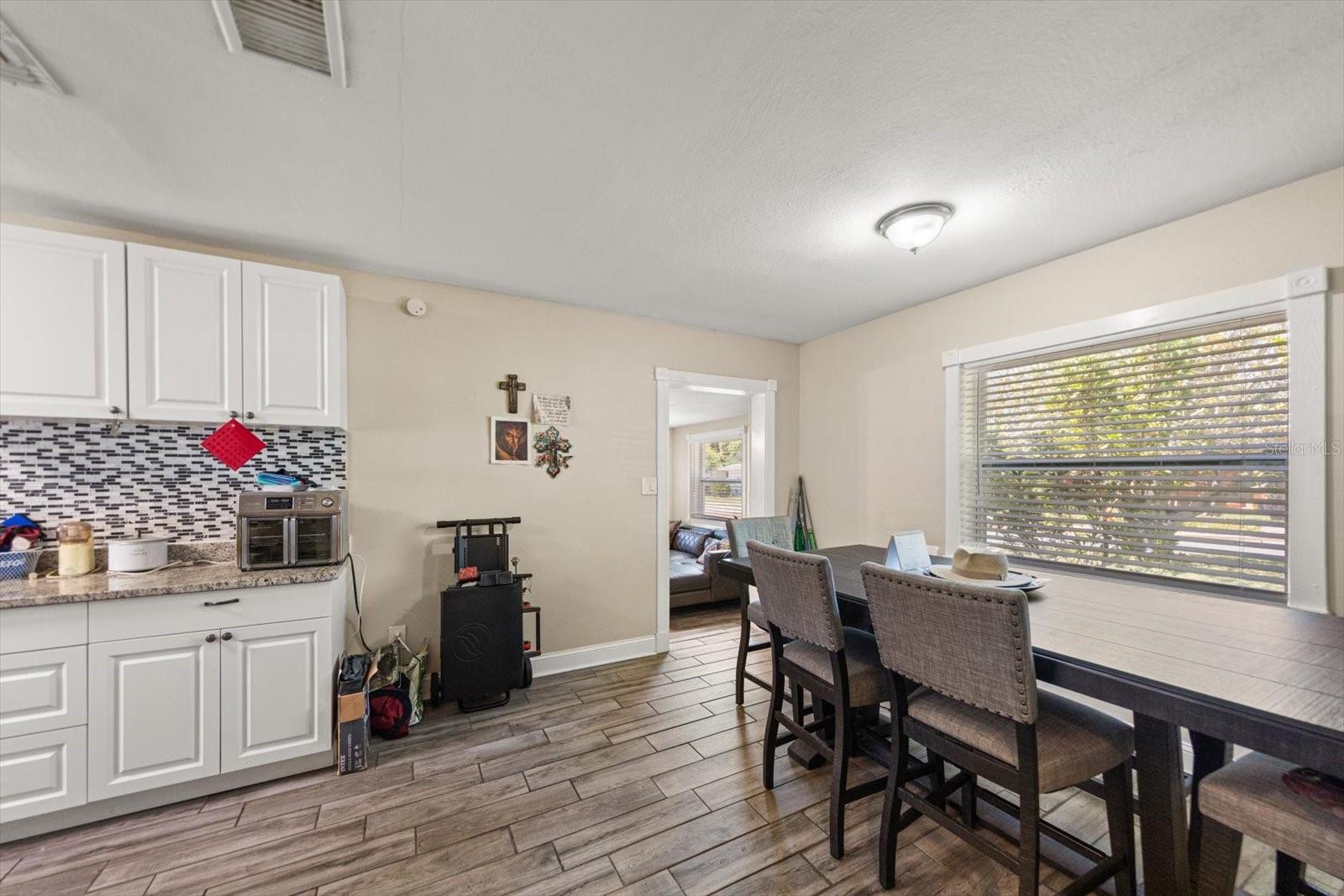 1135 FAIRMONT ST — photo 10