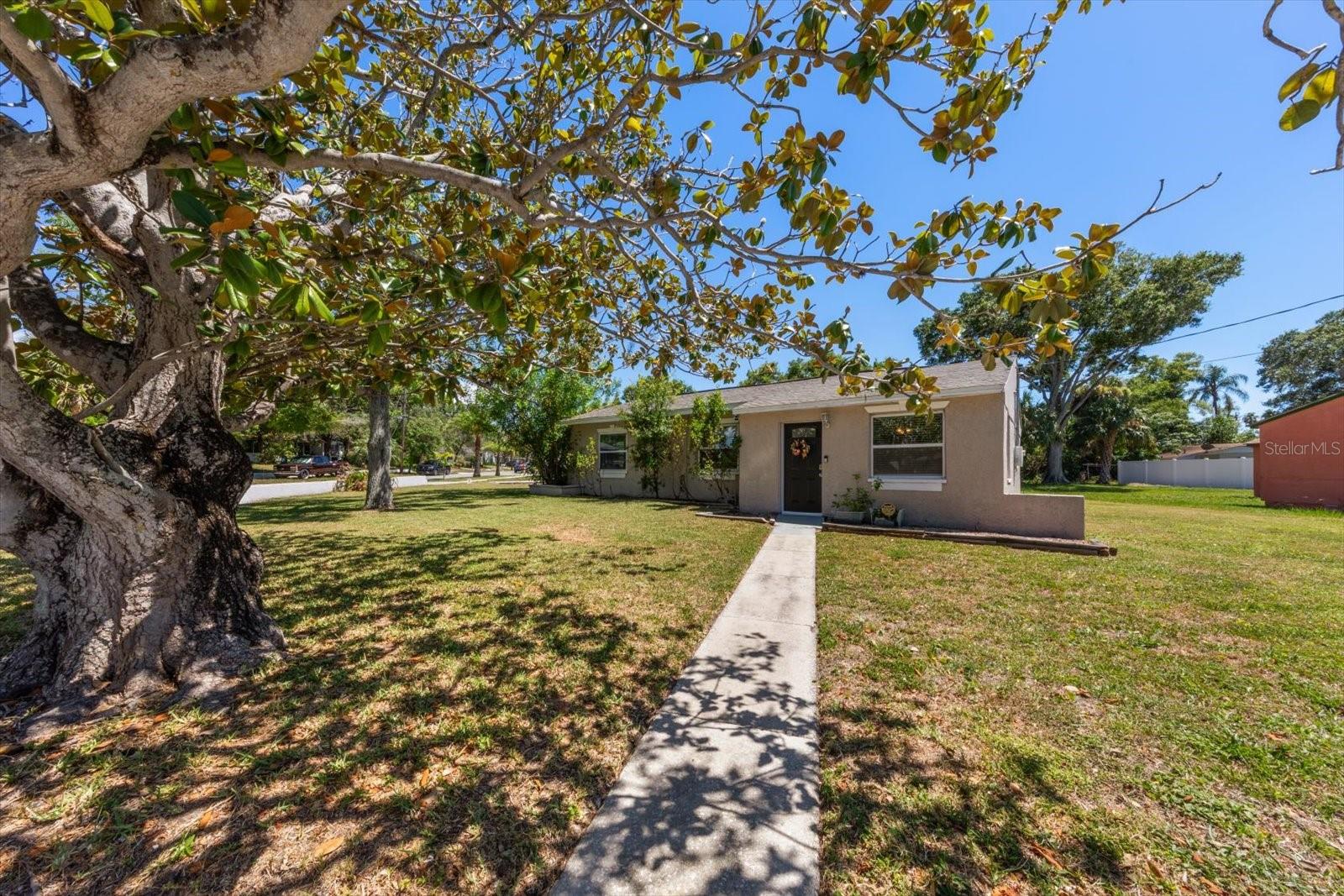 1135 FAIRMONT ST — photo 2