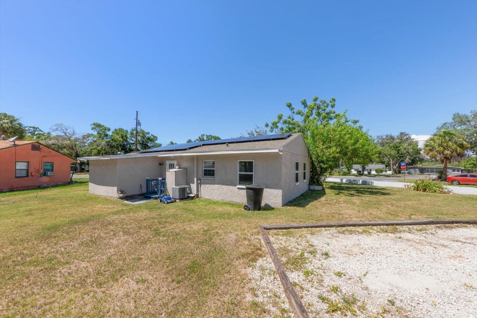 1135 FAIRMONT ST — photo 23