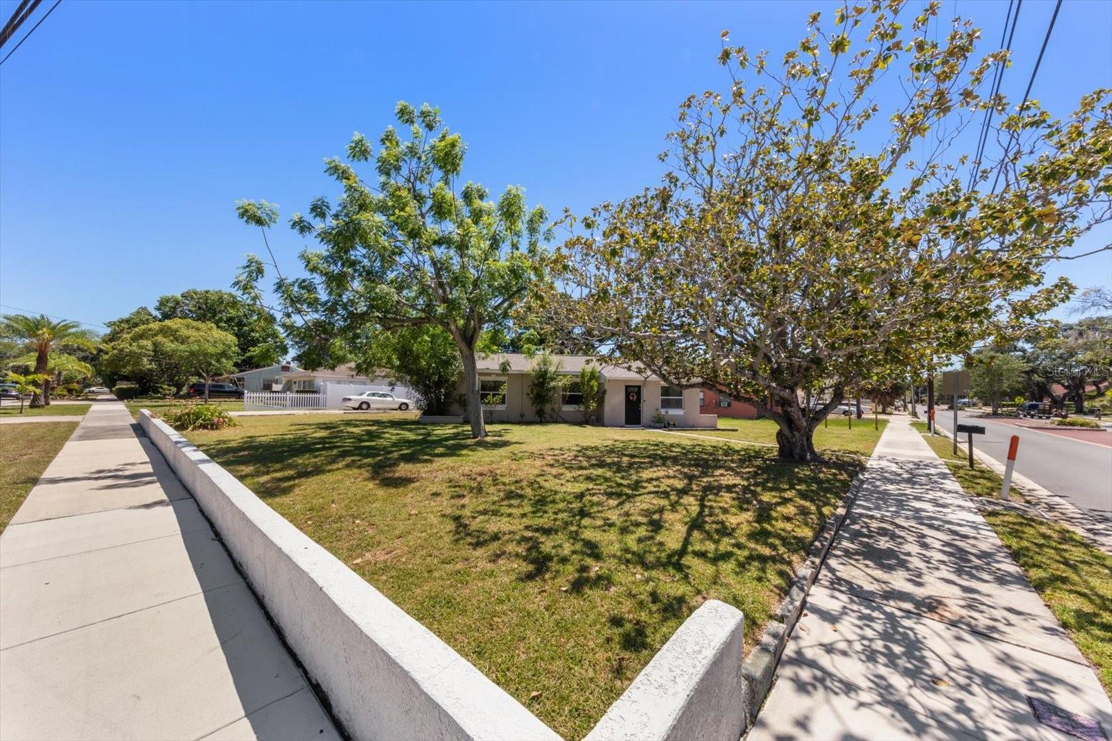 1135 FAIRMONT ST — photo 3