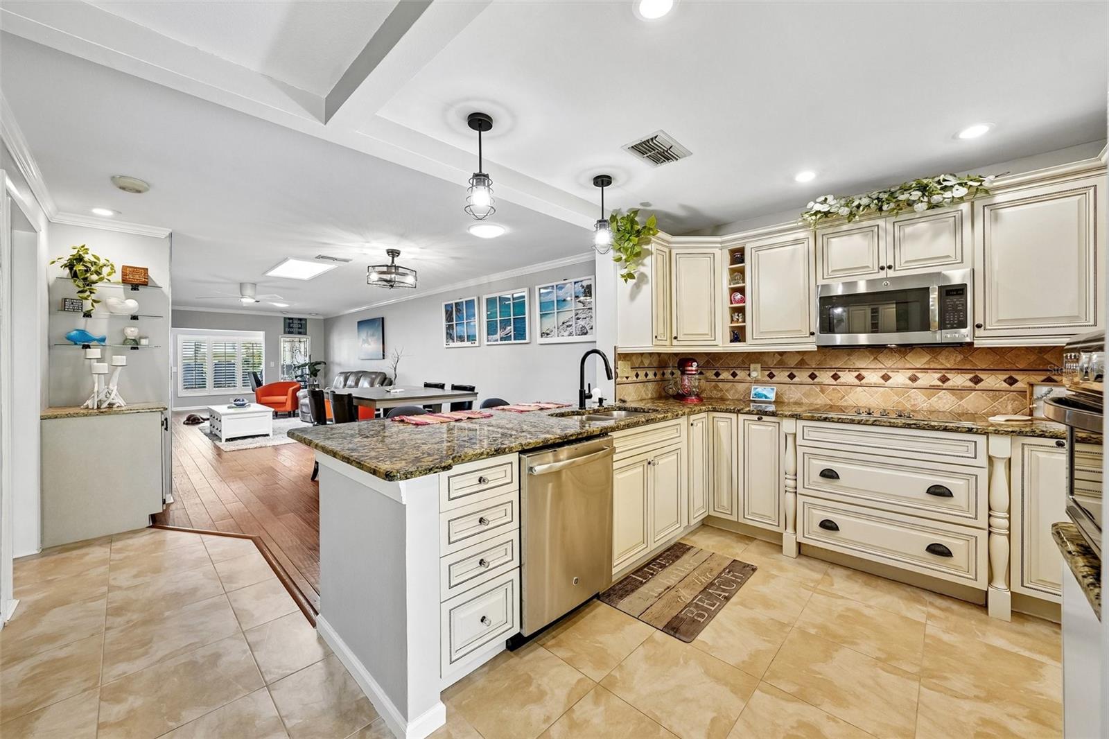 3259 HILARY CIR #1C — photo 12