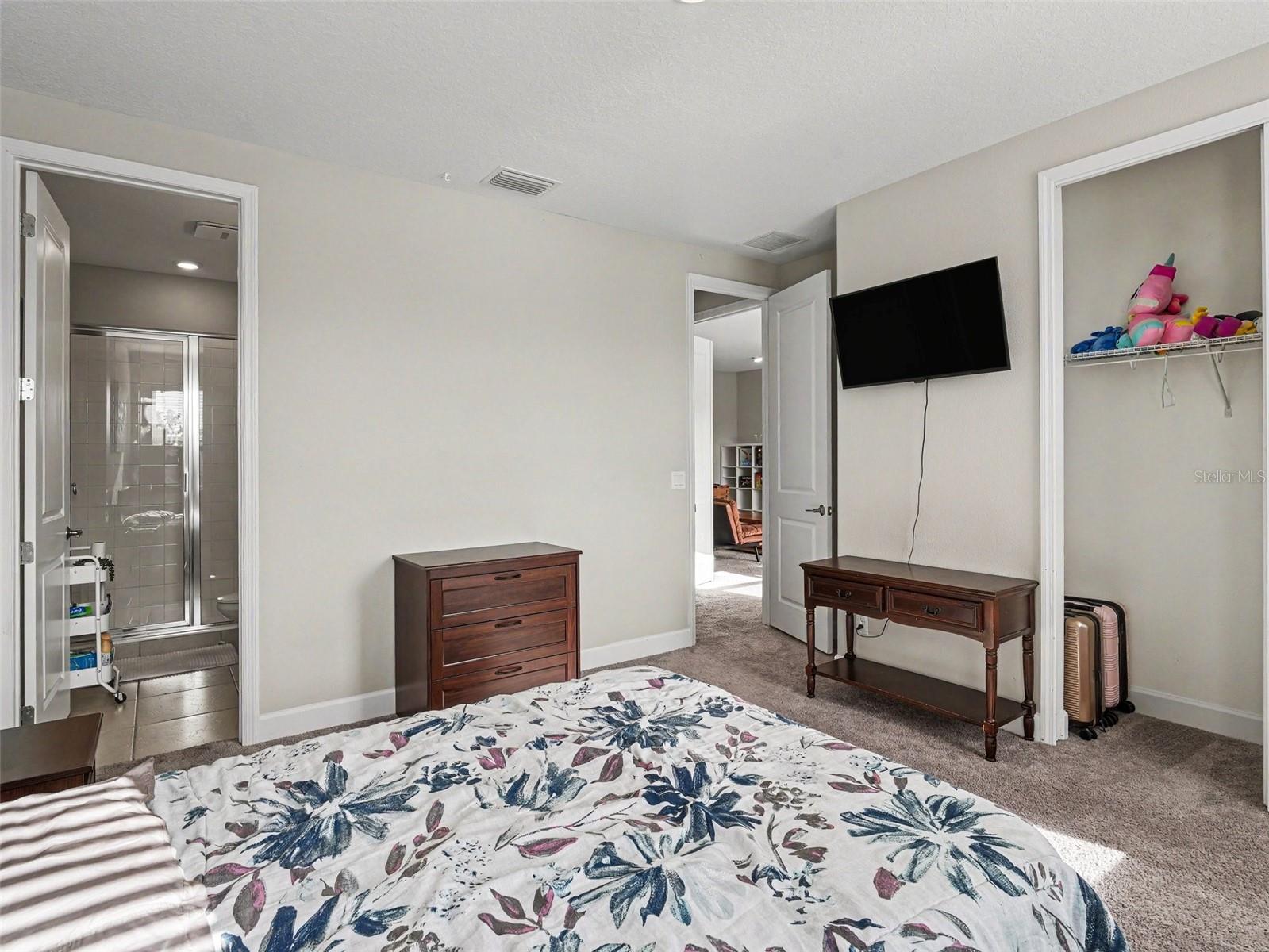 5461 SUMMIT GLN — photo 25