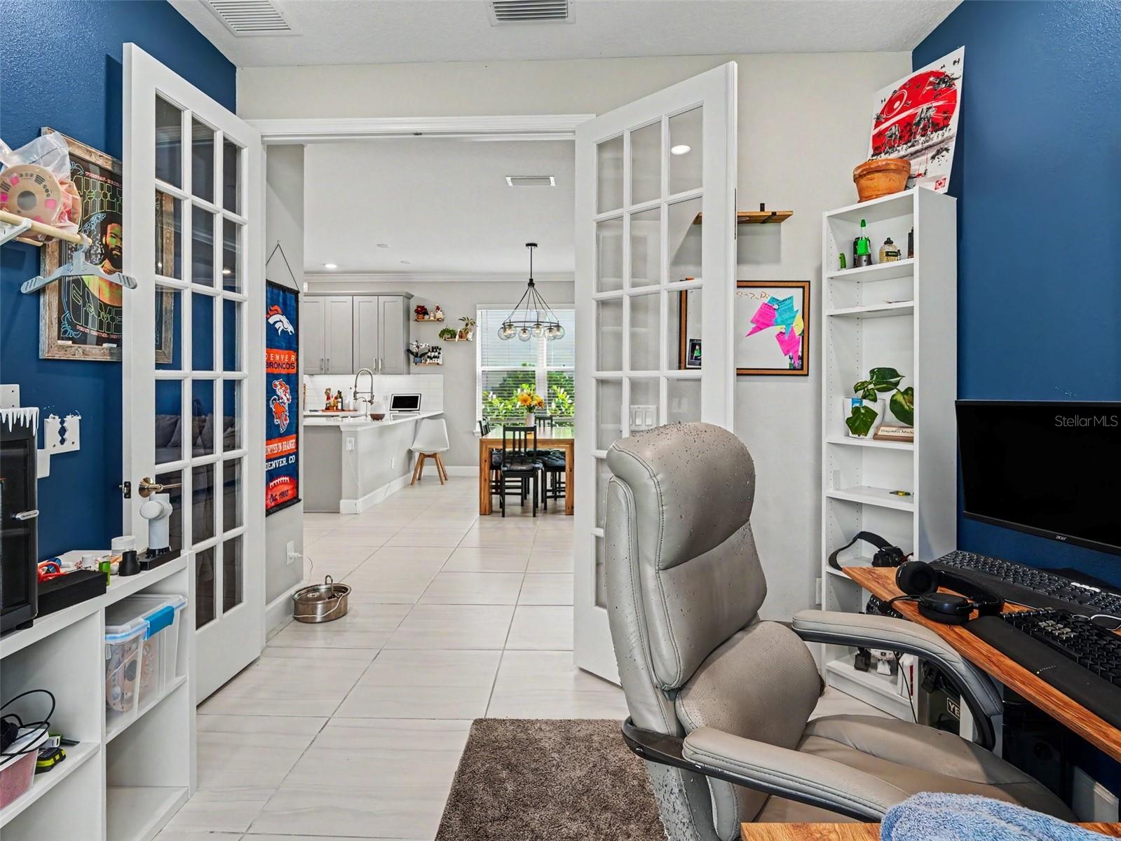 5461 SUMMIT GLN — photo 16