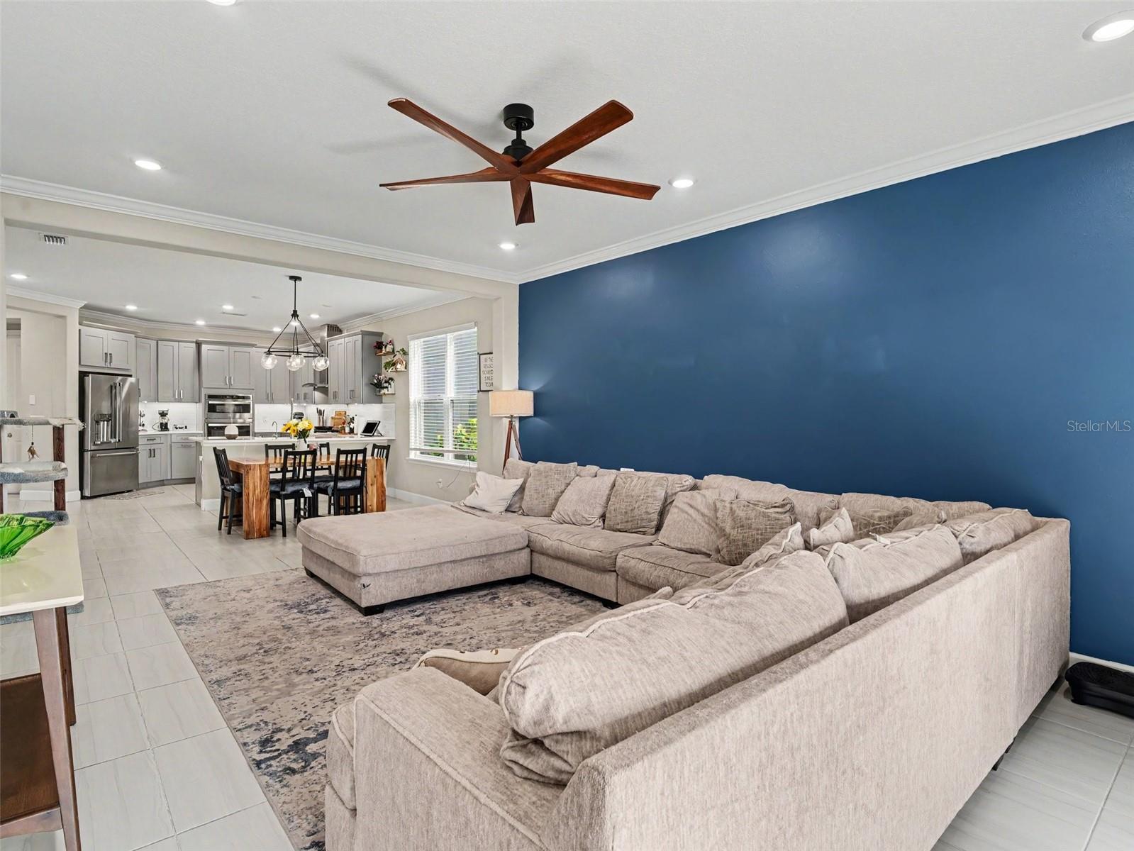 5461 SUMMIT GLN — photo 10