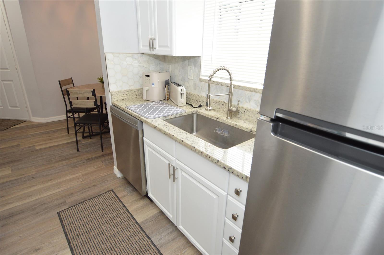 8754 MALLARD RESERVE DR #202 — photo 11