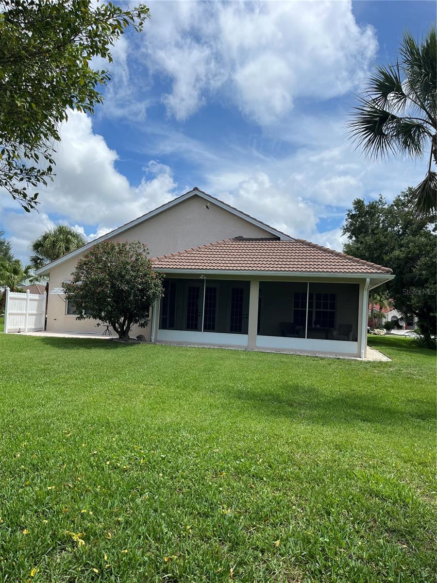 174 GRAND OAK CIR — photo 4