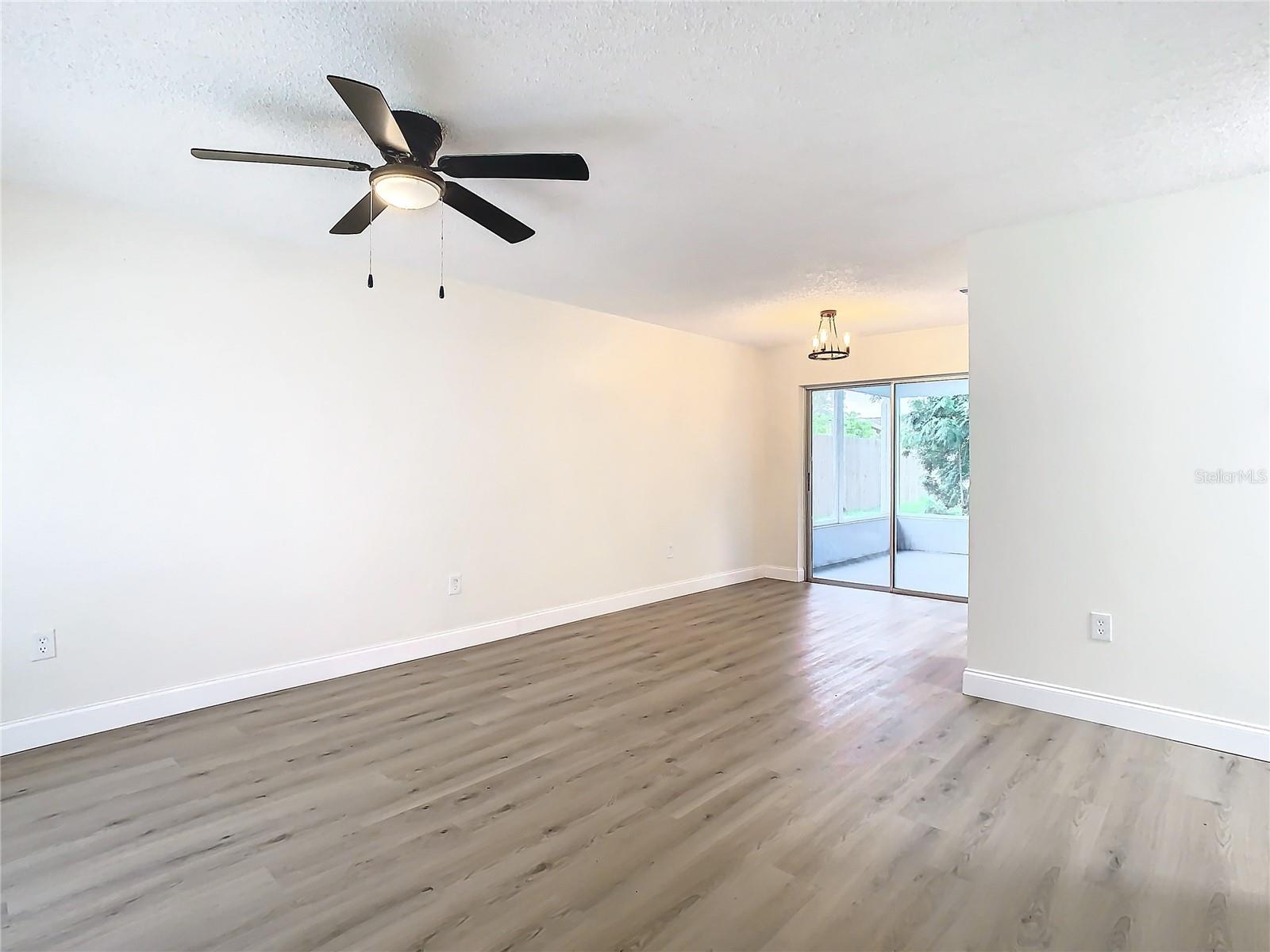 7400 MITCHELL RANCH RD — photo 8